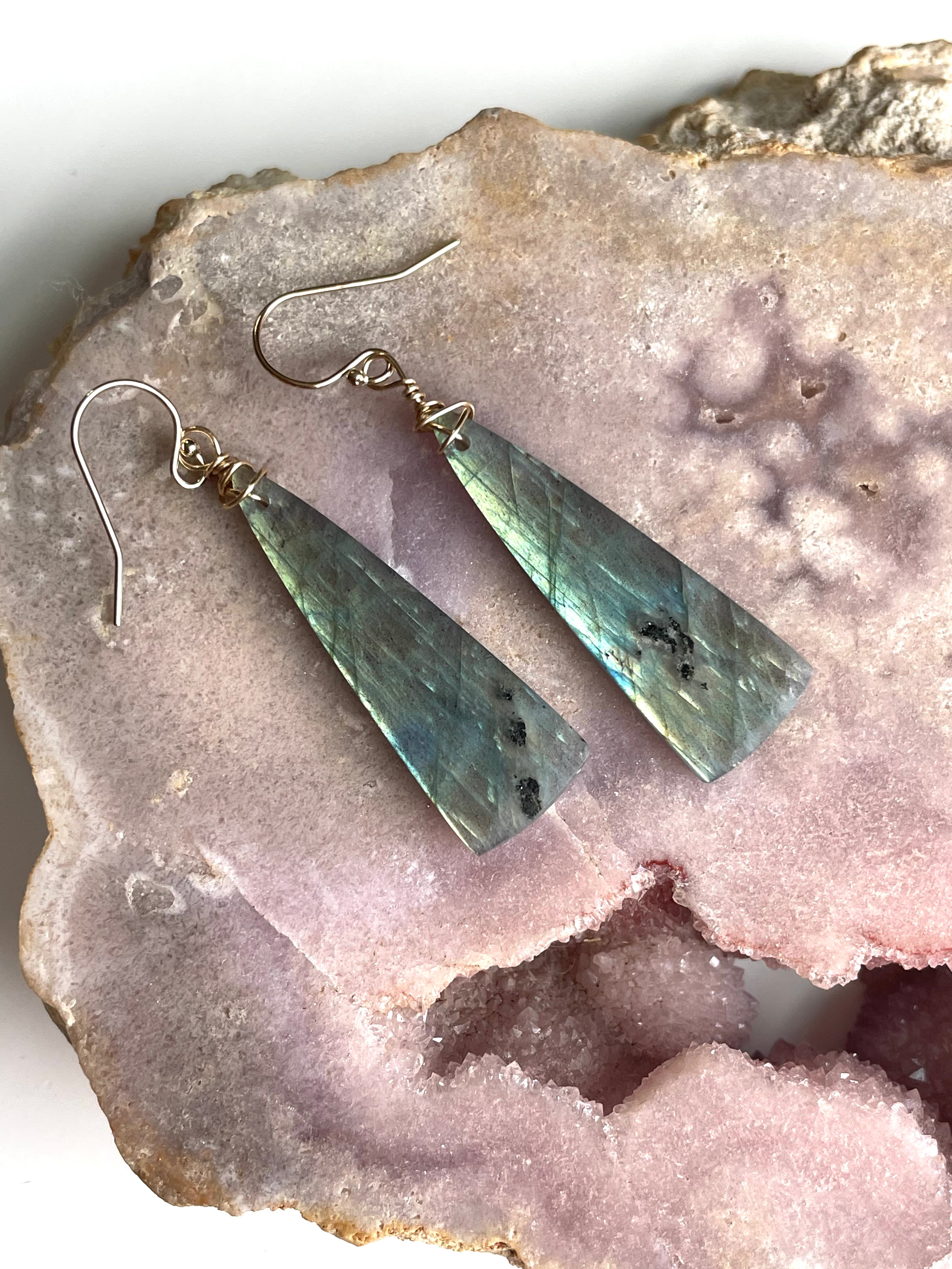 Gold Labradorite Dangle Drop Crystal Earrings for Women - Elegant Gemstone Jewelry Gift for Birthday, Anniversary & Special Occasions