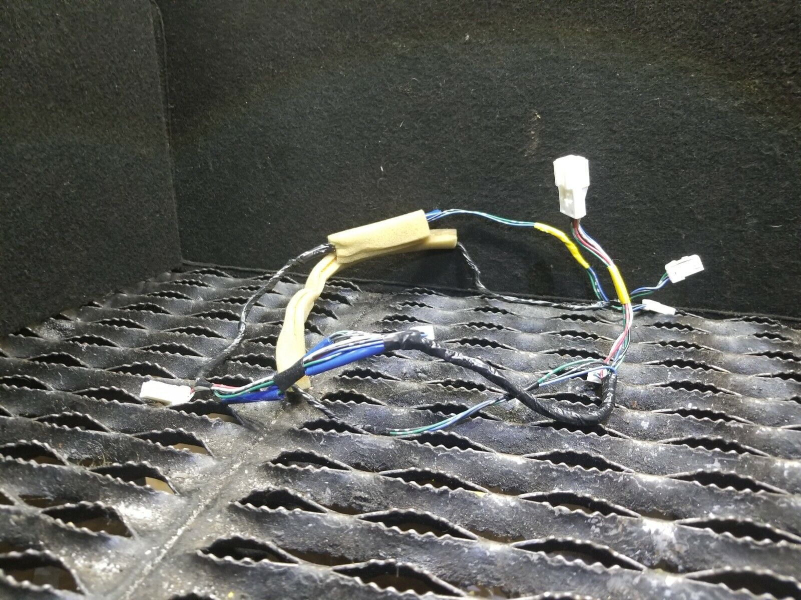 03 04 05 Nissan 350Z Heater Flap Blend Motor Wiring Harness OEM Replacement - Perfect for HVAC System Repair & Climate Control Maintenance