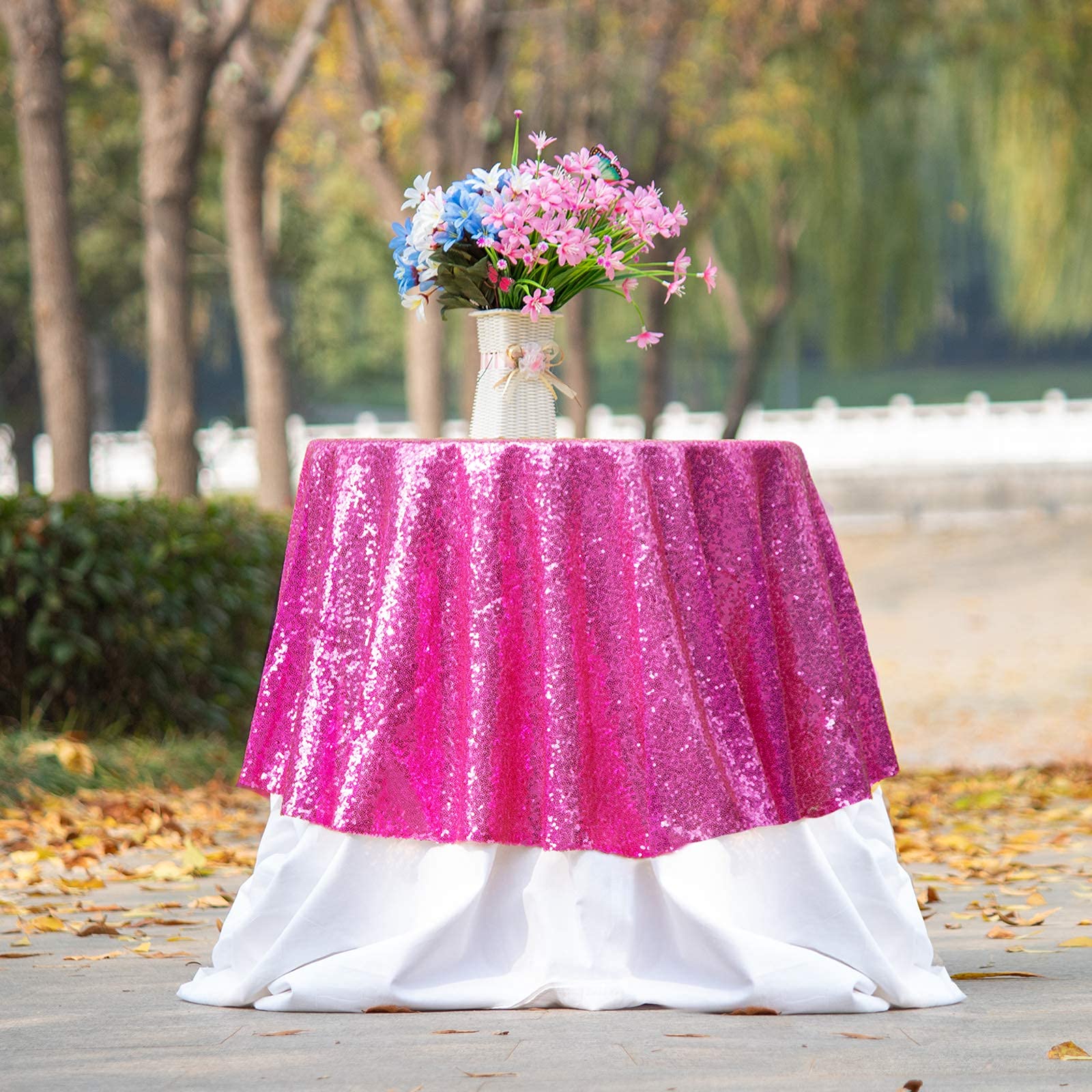 Fuchsia Sequin Round Tablecloth 50
