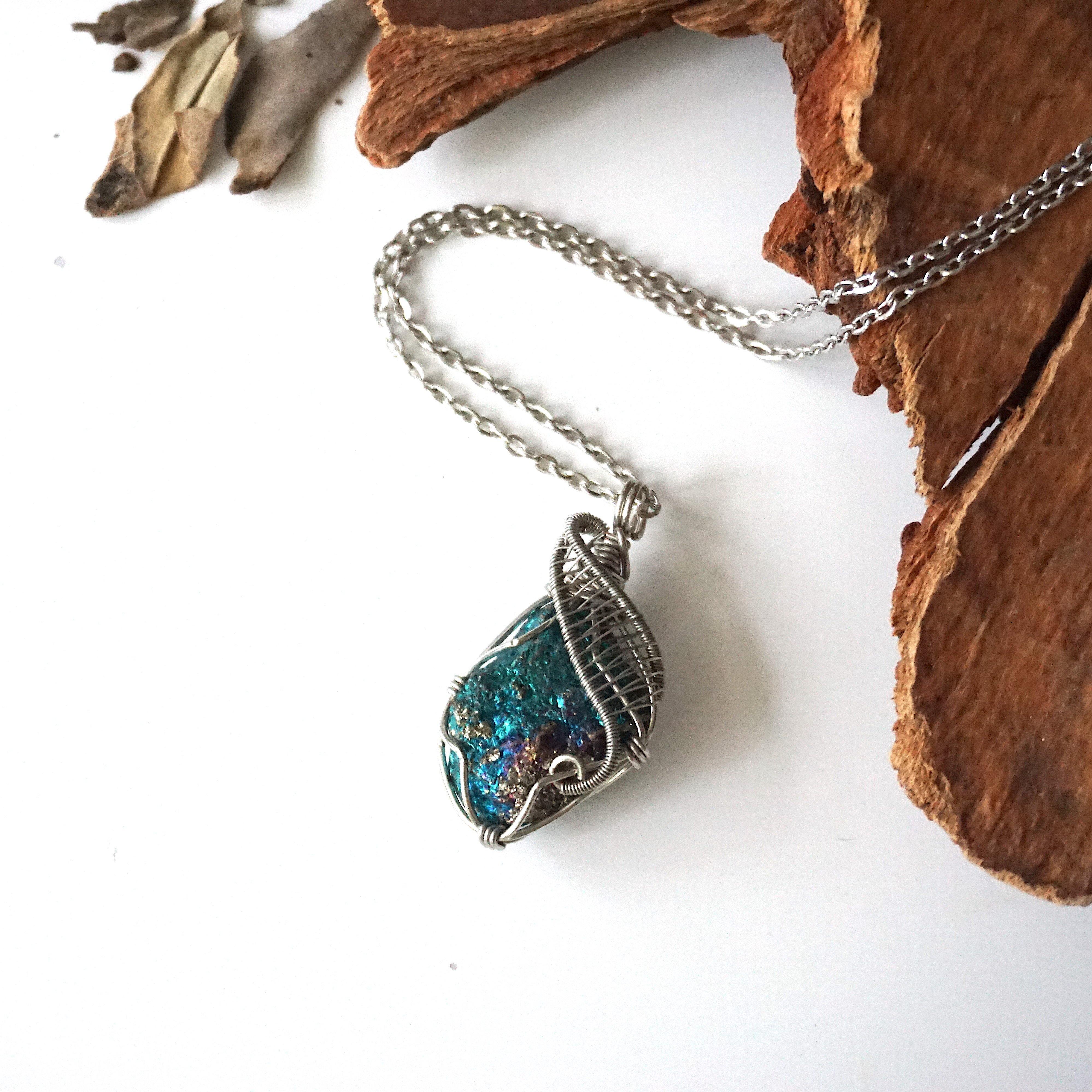 Raw Peacock Ore (Bornite) Pendant Necklace - 14K White Gold Plated Crystal Jewelry for Women - Perfect for Boho Fashion, Spiritual Healing & Gift Giving