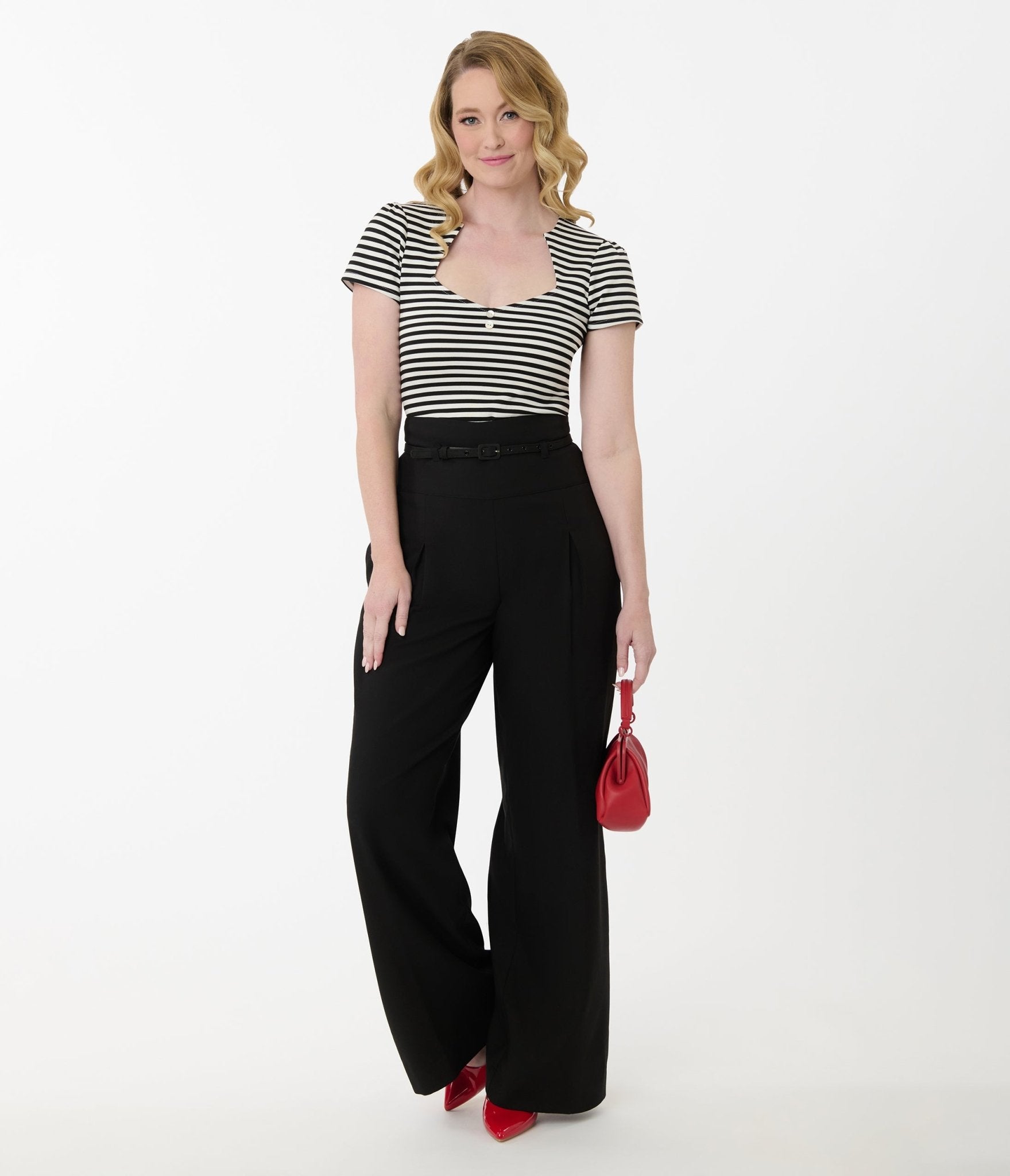 Vintage Black Wide Leg Pleated Pants for Women - Retro High Waist Trousers with Pockets | Office Wear, Casual Outfits & Special Occasions