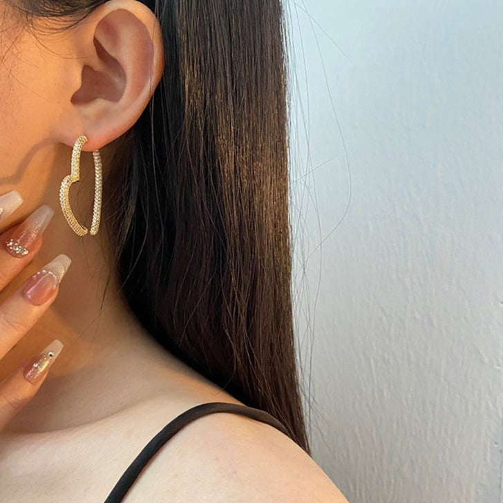 Luxury 14K Gold Heart Spiral Hoop Earrings for Women - Elegant Dainty Jewelry Gift for Valentine's Day, Anniversary & Date Night | A7691