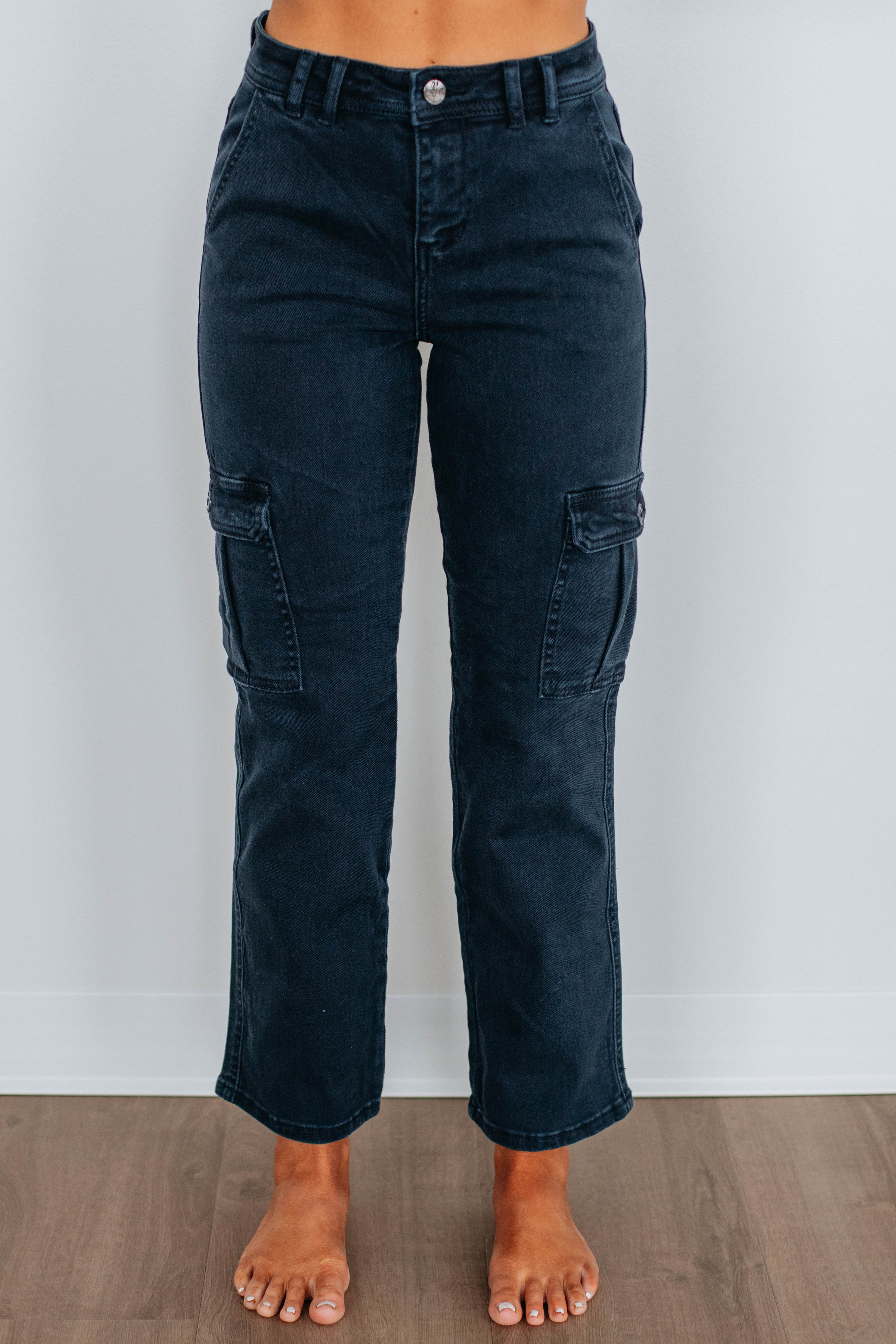 Hadley Risen Cargo Jeans for Men - Stylish Blueberry Wash Denim Pants with Multiple Pockets | Perfect for Outdoor Adventures, Workwear & Casual Street Style