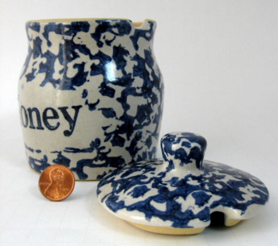 Handmade Stoneware Honey Jar with Blue Sponged Design & Lettering - Perfect for Honey Storage, Gifts, and Farmhouse Kitchen Decor