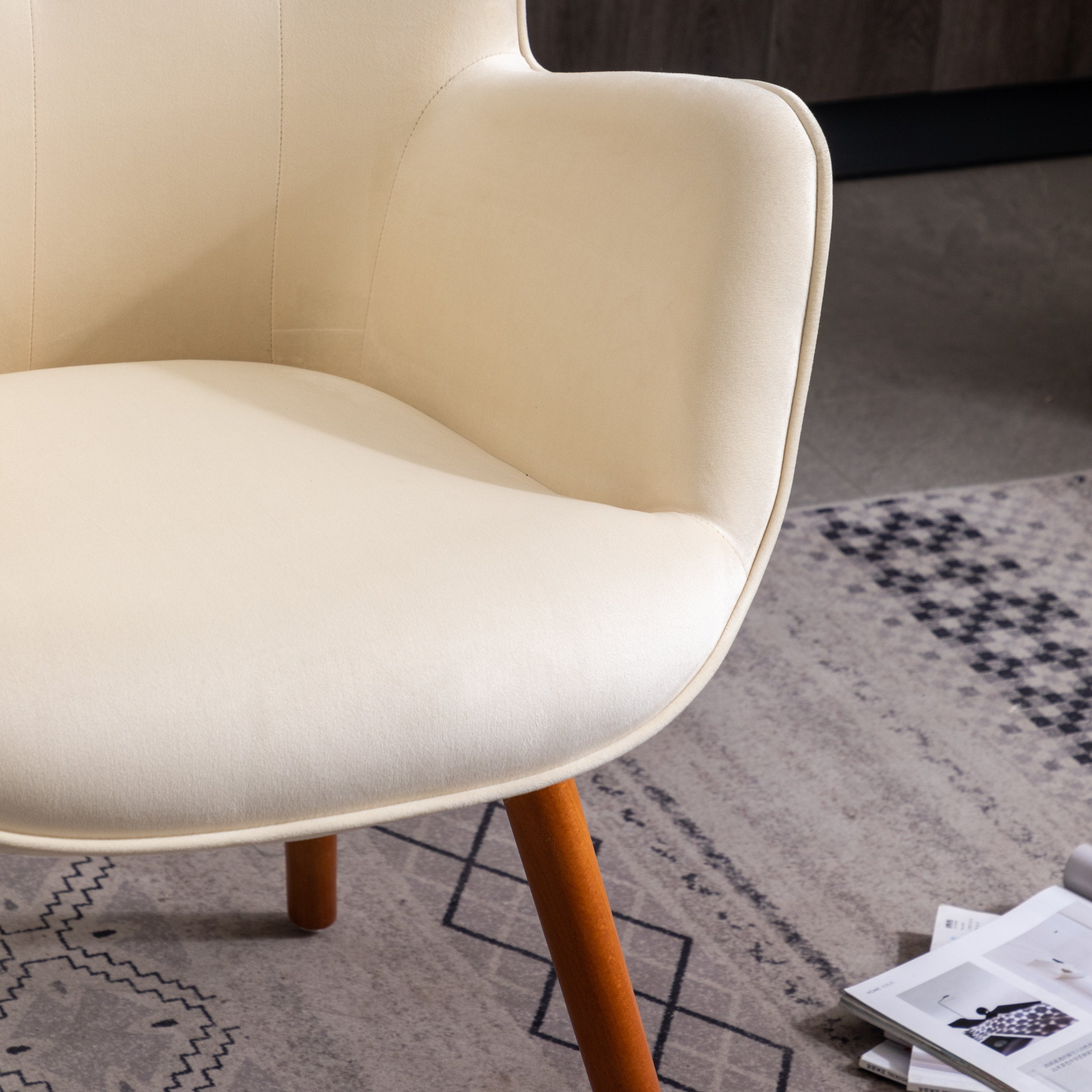 Roundhill Furniture Doarnin Contemporary Silky Velvet Tufted Button Back Accent Chair - White Velvet Upholstered Living Room Chair for Bedroom, Office & Lounge Decor