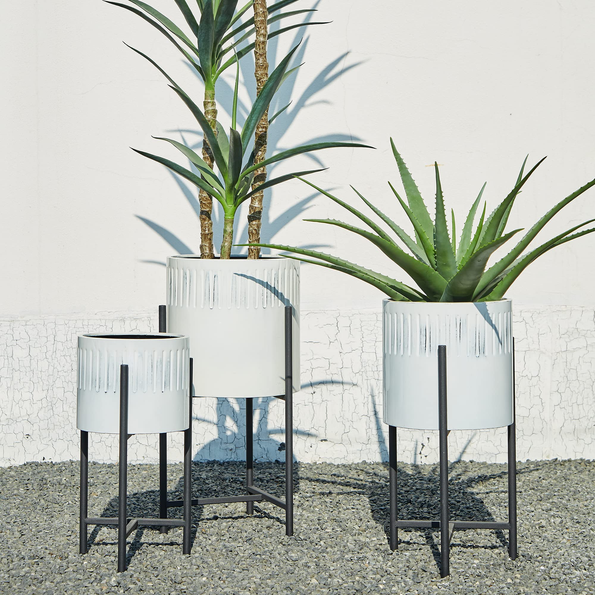Glitzhome 3-Pack Mid-Century Modern Metal Plant Stand with Pots - Indoor/Outdoor Flower Pot Holder for Large Potted Plants (White) | Perfect for Living Room, Patio, Garden & Home Decor