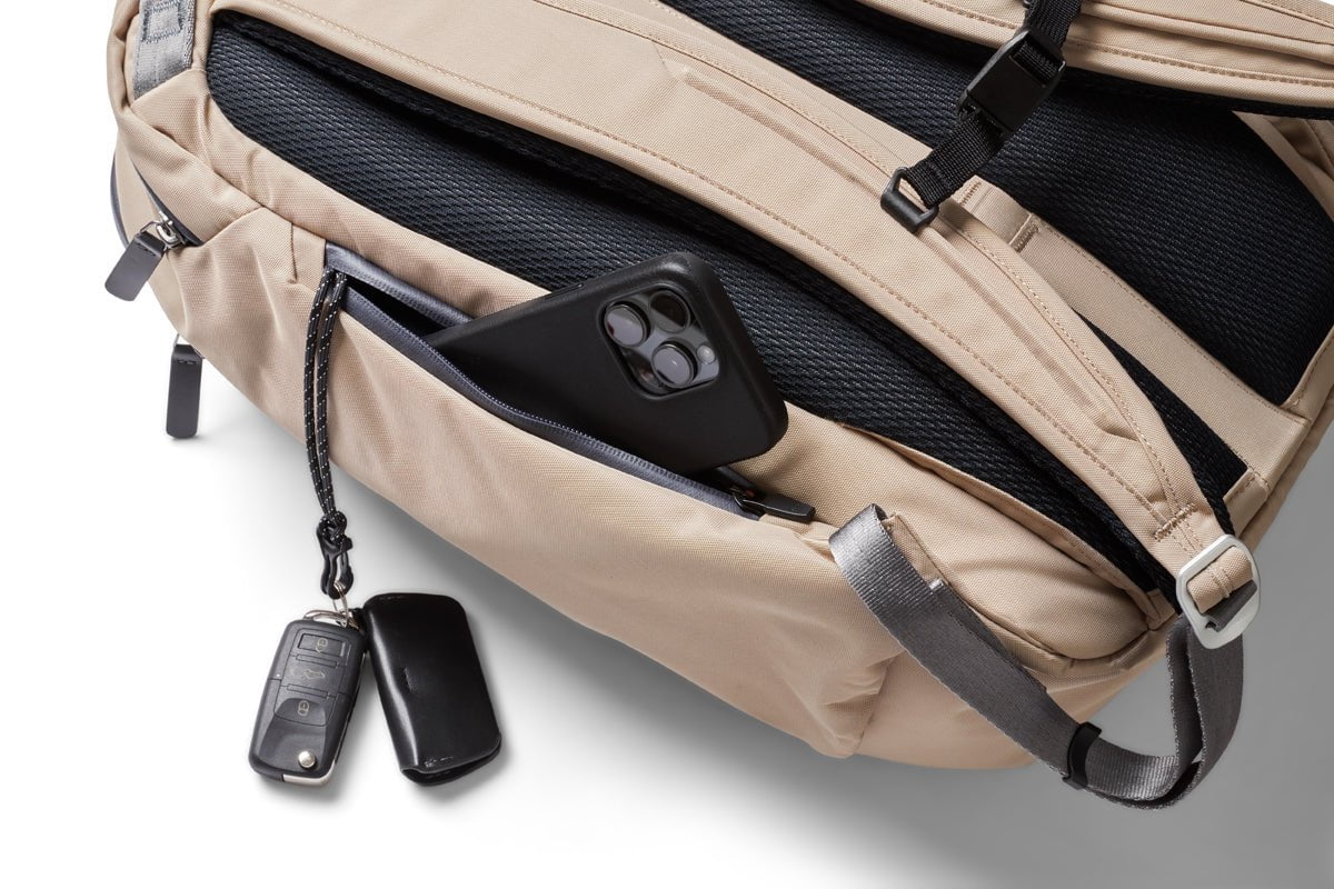 Bellroy Transit Workpack Pro 22L Water-Resistant Laptop Backpack for Men & Women - Perfect for Business Travel, Commuting & Outdoor Adventures