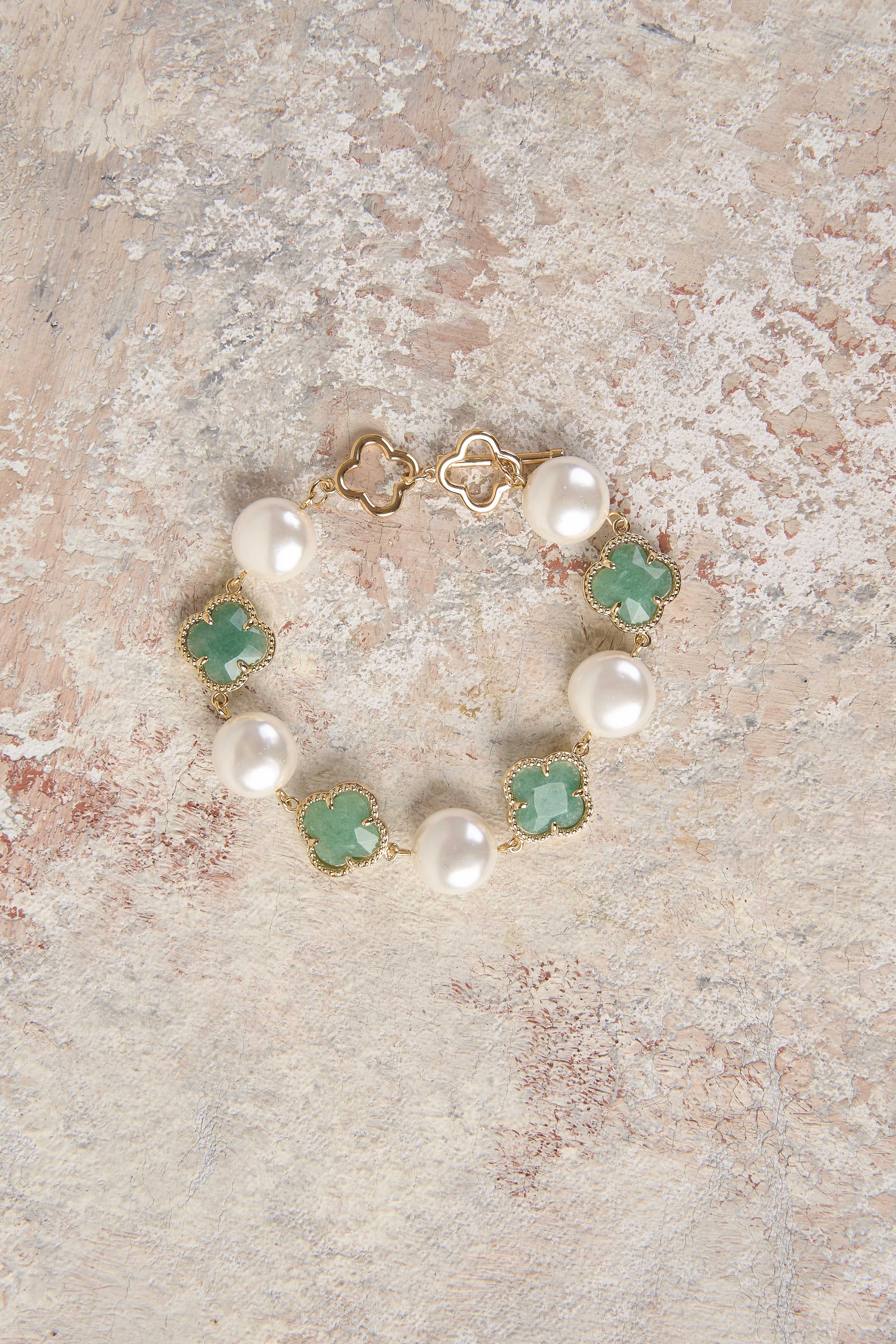 Clover Pearl Bracelet with Amazonite - Elegant Handmade Jewelry for Women, Gift for Her - Perfect for Weddings, Parties & Everyday Wear