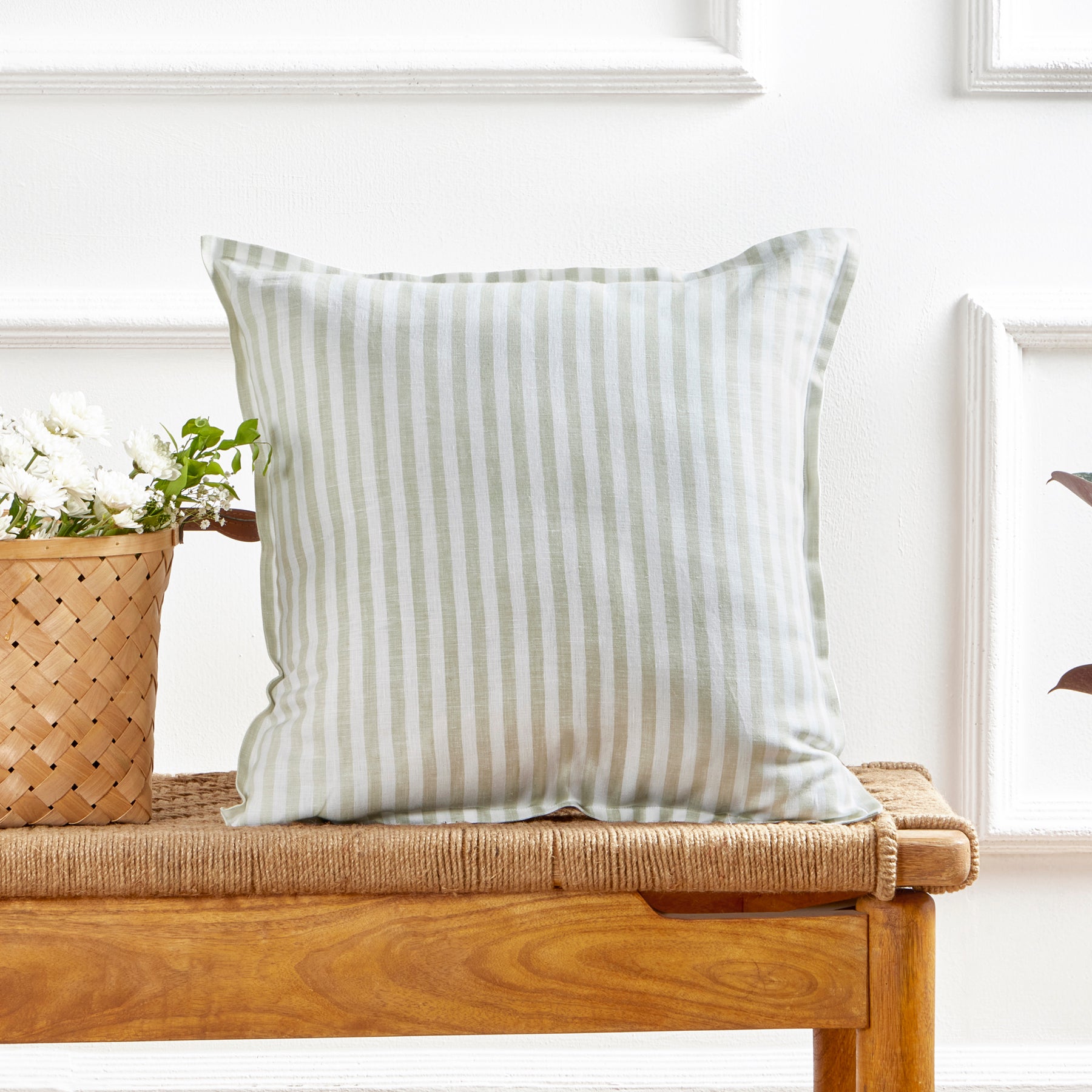 Santa Barbara Pillow Cover - Decorative Throw Pillow Case for Couch, Bed & Sofa - Soft & Stylish Home Decor for Living Room, Bedroom & Dorm