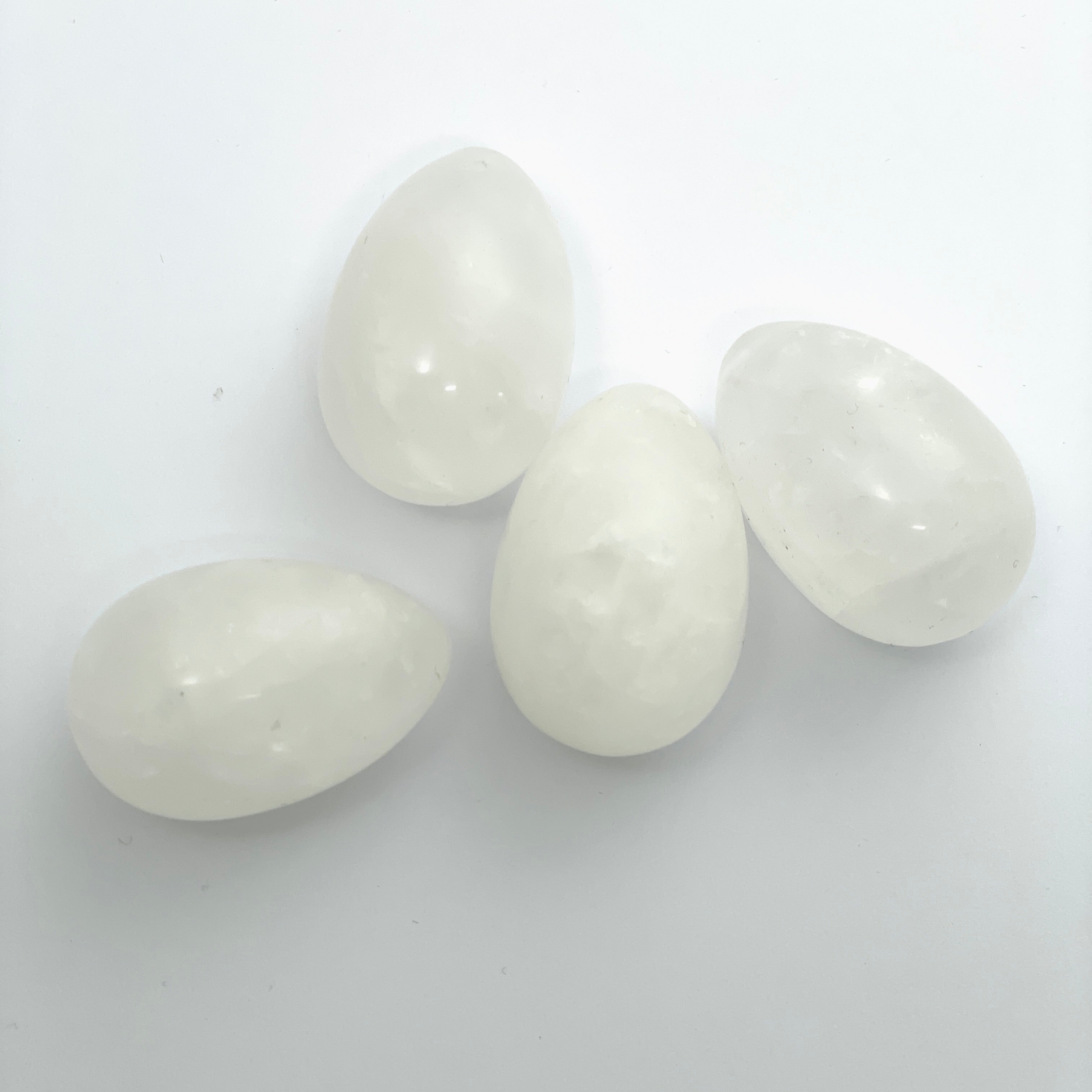 Natural Clear Quartz Egg - CQE 60 Crystal Healing Stone for Meditation, Reiki & Energy Work - Perfect for Home Decor, Yoga Spaces & Spiritual Gifts