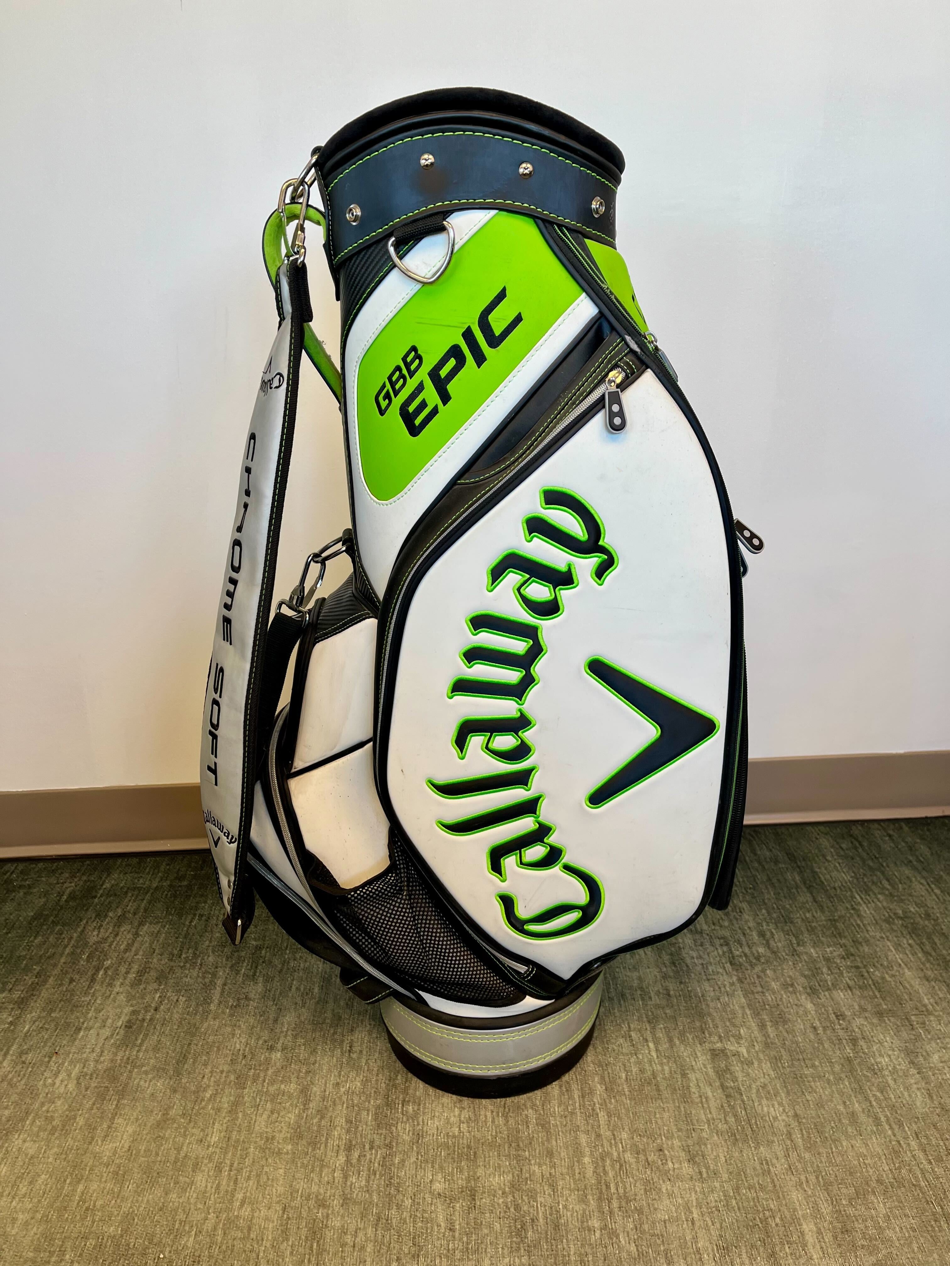 Callaway GBB Epic Staff Cart Golf Bag - 3 Dividers & 7 Pockets with Adjustable Strap & Rain Cover - Perfect for Golf Tournaments & Club Storage