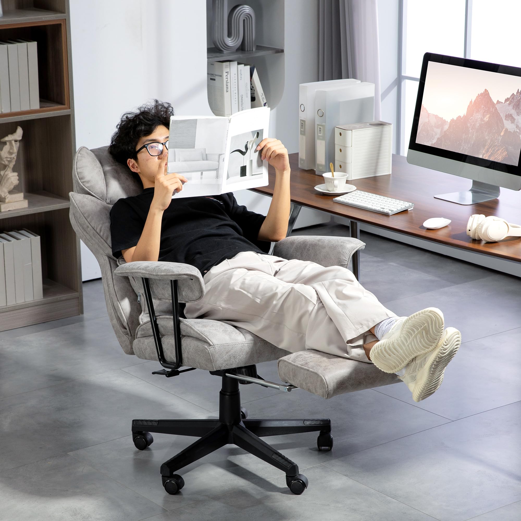 HOMCOM 400LBS Big and Tall Executive Office Chair with Footrest - Ergonomic Reclining Computer Desk Chair with Lumbar Support & Wide Seat - Gray Microfiber - Perfect for Home Office, Gaming & Workspaces