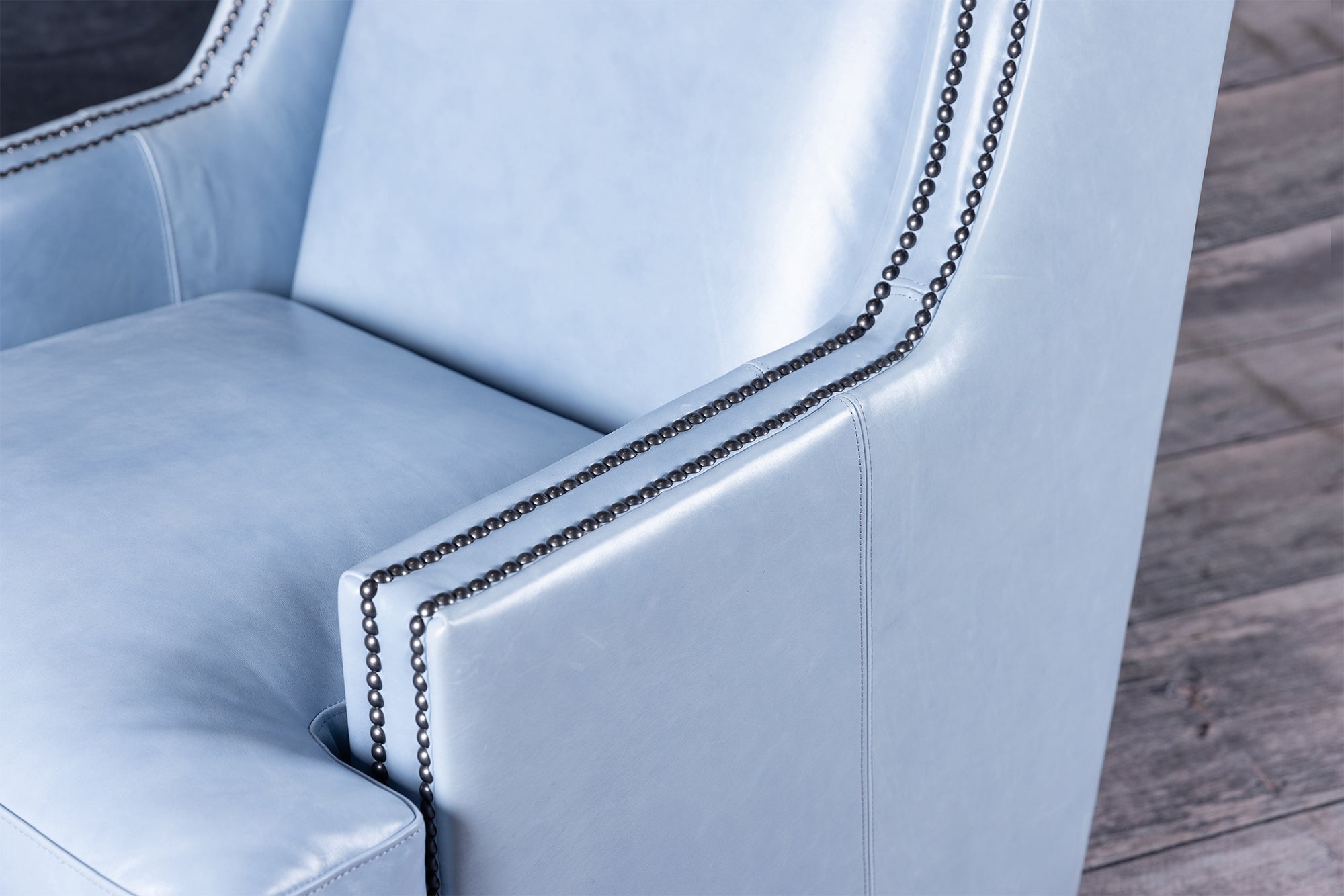 Abigail Chair - Modern Accent Chair for Living Room, Bedroom & Office - Stylish Upholstered Armchair with Wooden Legs - Perfect for Reading, Relaxing & Home Decor