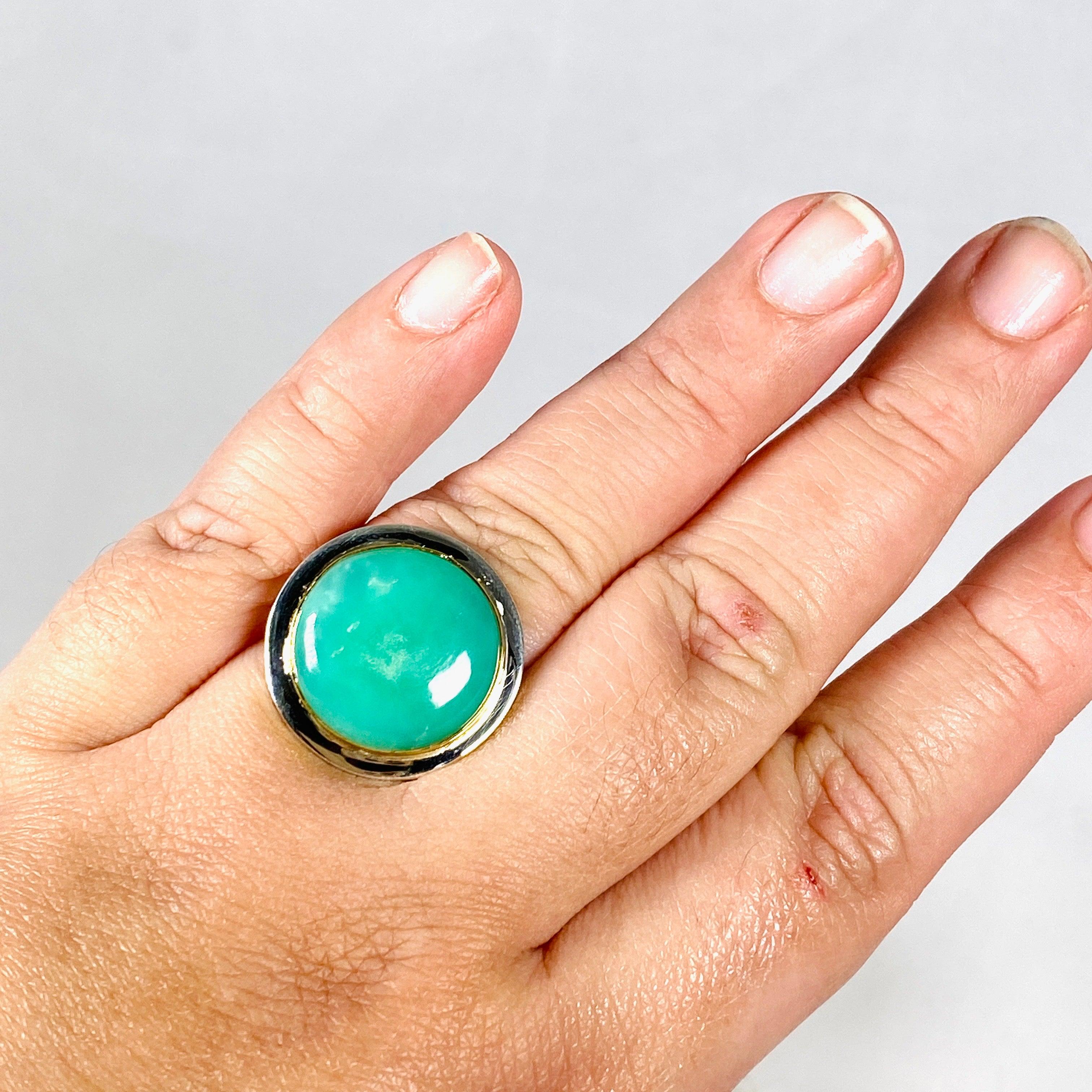 Chrysoprase Round Ring with Brass Detailing - Size 11 - KRGJ2942 | Elegant Bohemian Jewelry for Women, Perfect for Weddings, Parties & Everyday Wear
