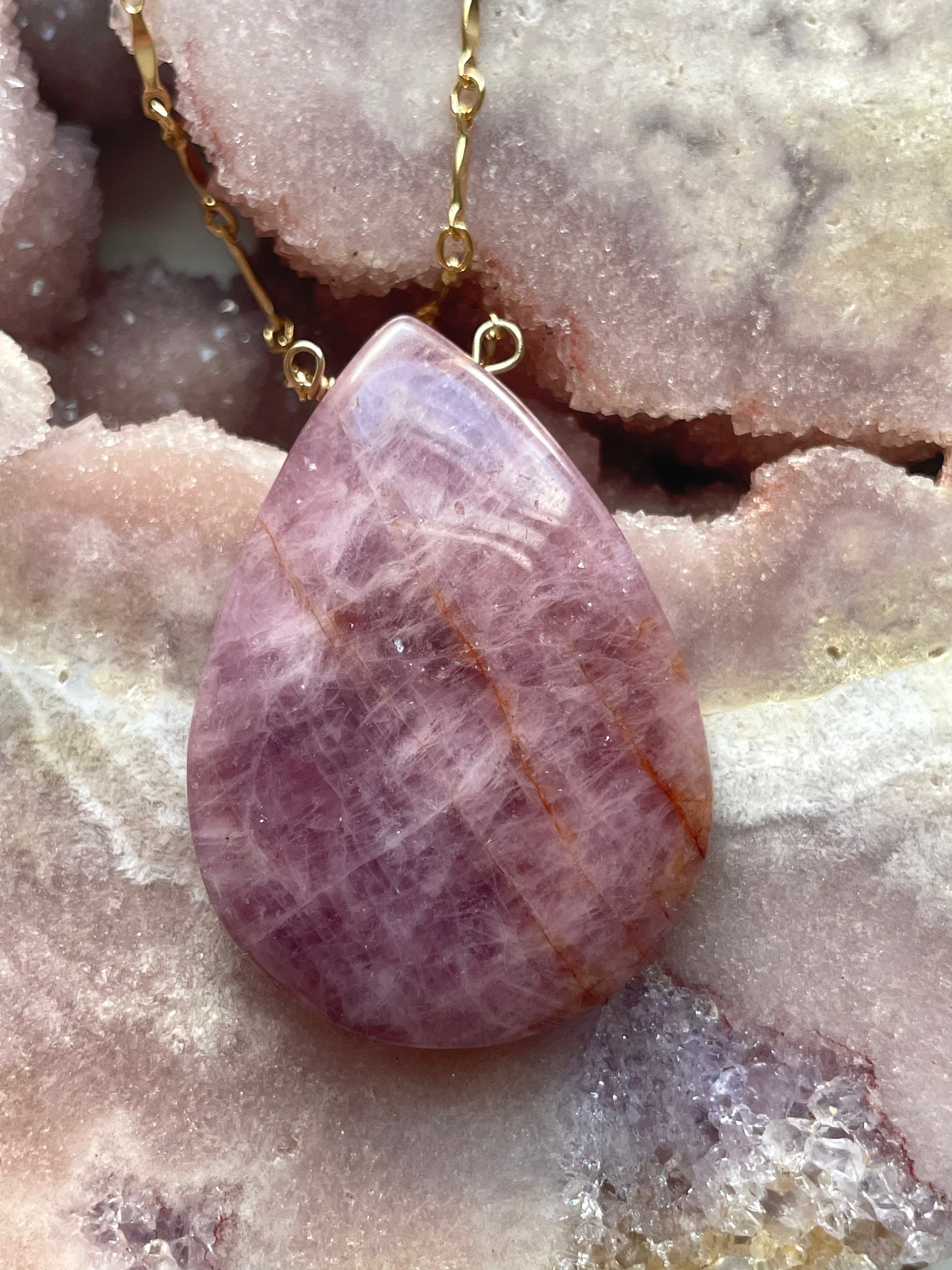 Large Rose Quartz Statement Crystal Necklace - 18K Gold Filled Healing Jewelry for Women - Perfect for Meditation, Yoga & Spiritual Gifts