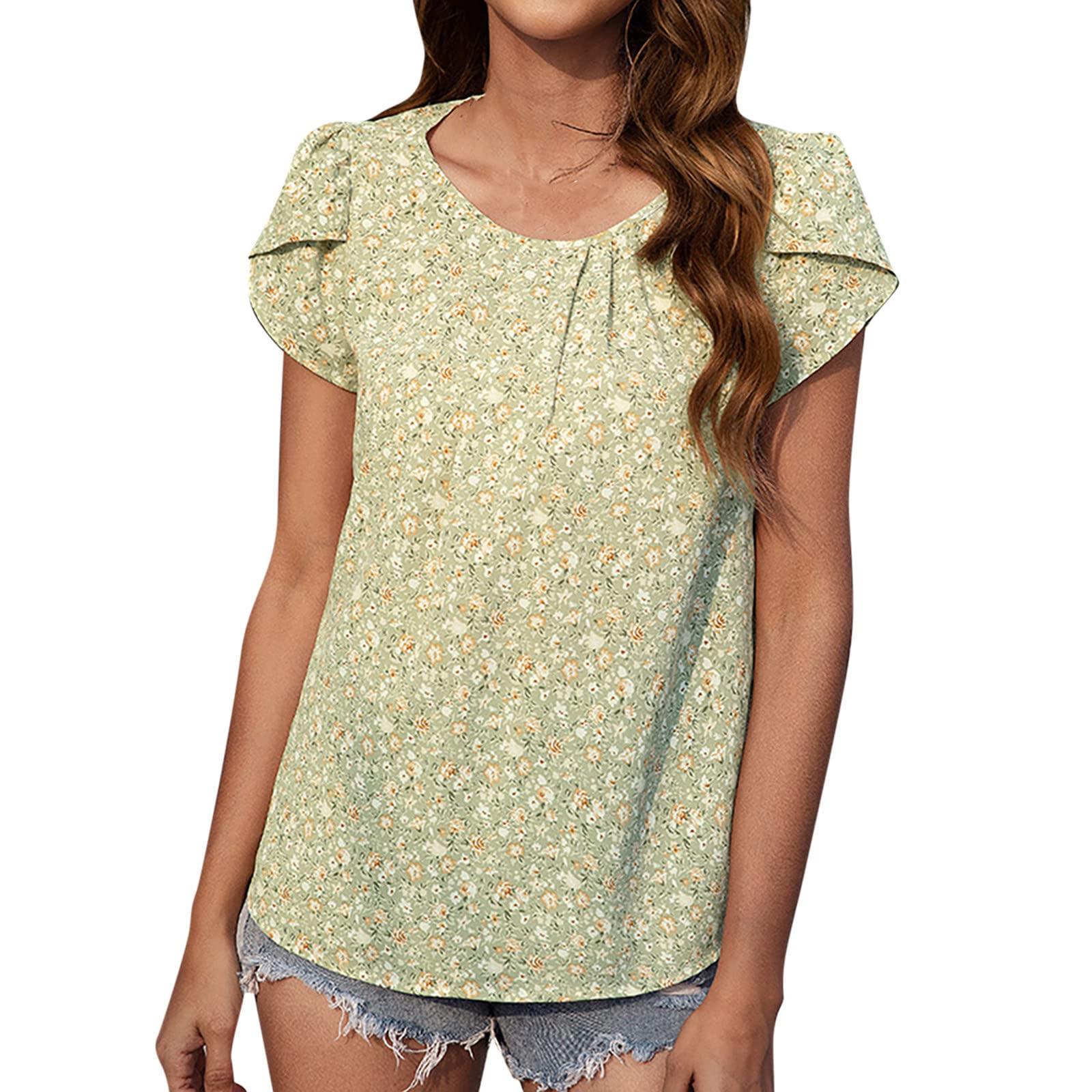 Trendy Women's Summer Tops - Floral Boho Short Sleeve T-Shirts for Casual Outings