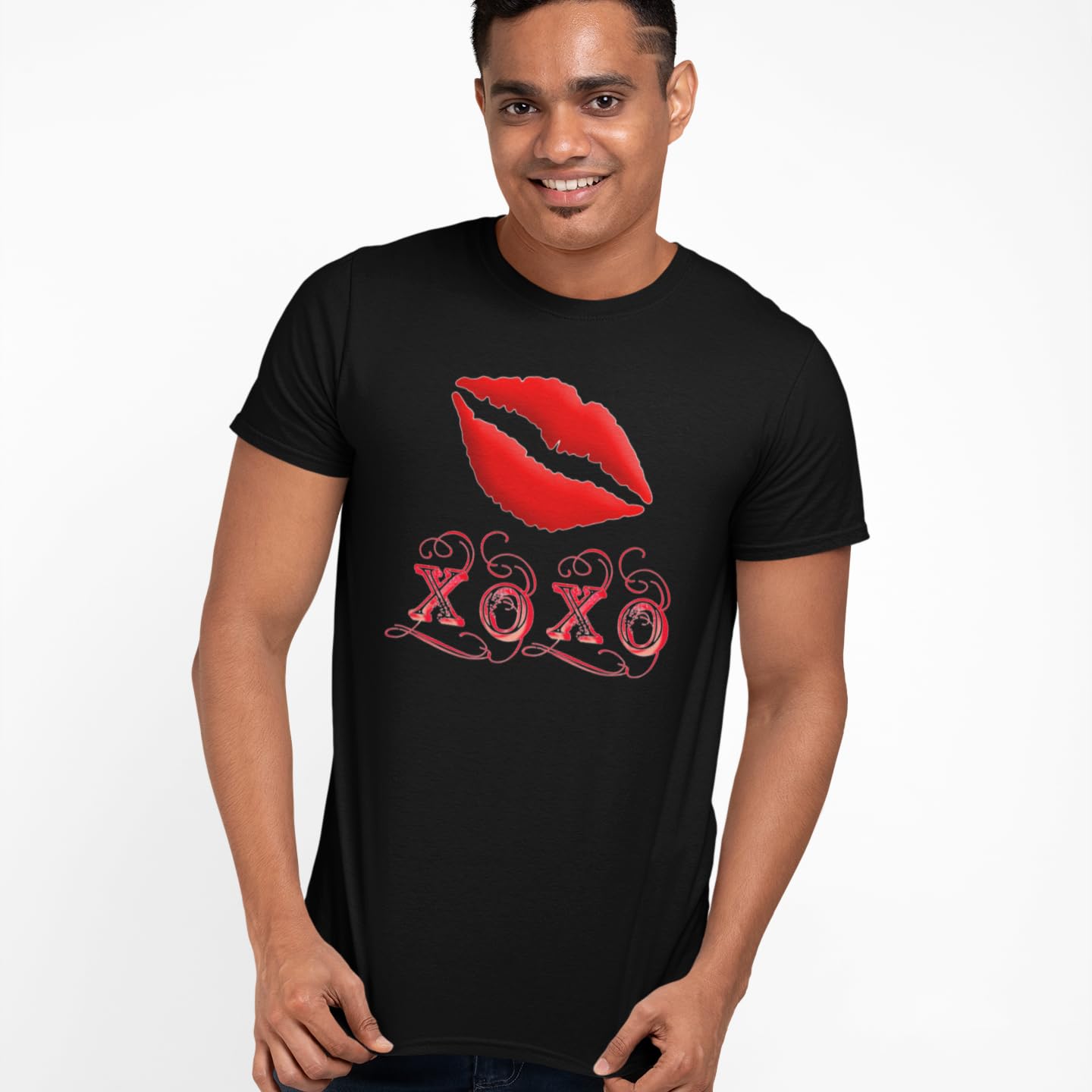 Valentine's Day Shirts for Men - Romantic XOXO T-Shirt Gift for Boyfriend - Perfect for Date Night & Couples Photoshoots