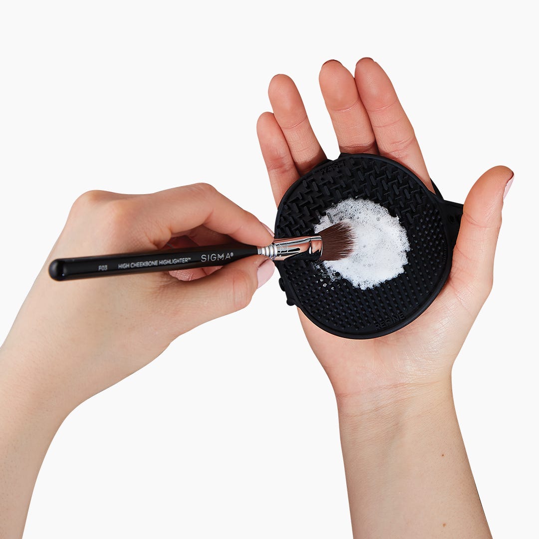 Sigma Palette & Brush Cleaning Mat - Professional Artist Paint Palette & Brush Cleaner for Acrylic, Oil, Watercolor - Perfect for Studio, Classroom & DIY Art Projects