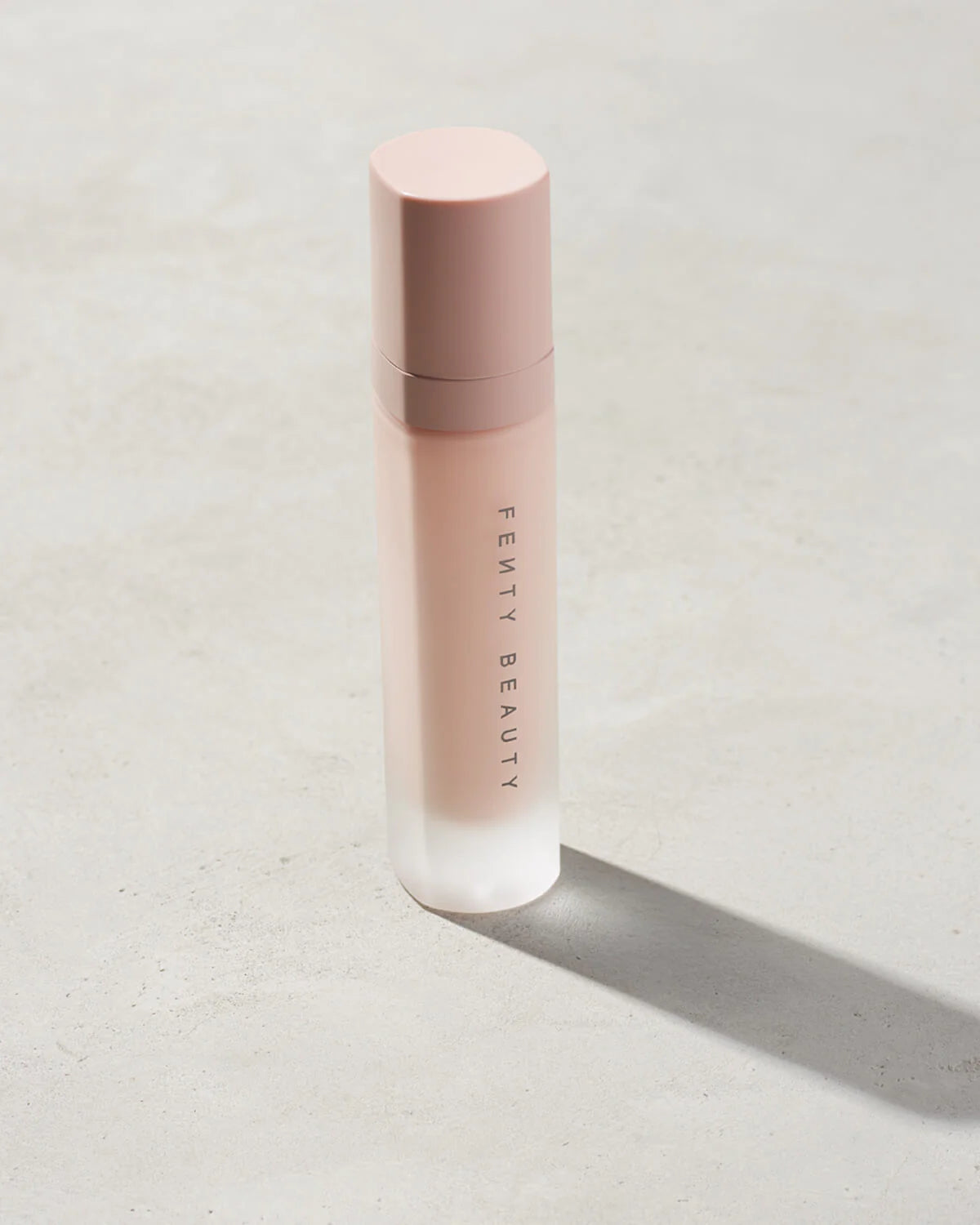 Fenty Beauty Pro Filt'r Hydrating Primer - Long-Lasting Makeup Base for Flawless Skin | Perfect for Daily Wear, Special Occasions & Photo Shoots