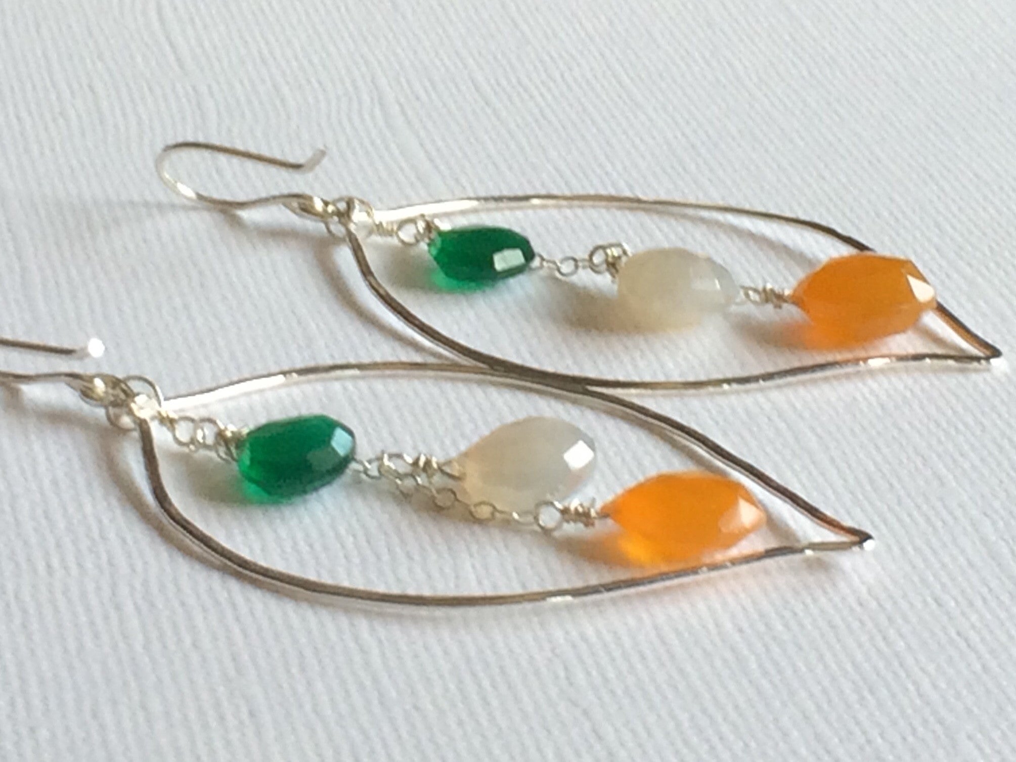 Yuri Elegant Dangle Earrings (E182) - Perfect for Parties, Weddings & Special Occasions