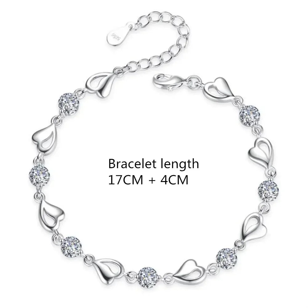 Crystal Heart Necklace - Elegant & Sparkling Jewelry Gift for Women - Perfect for Valentine's Day, Anniversary & Romantic Occasions