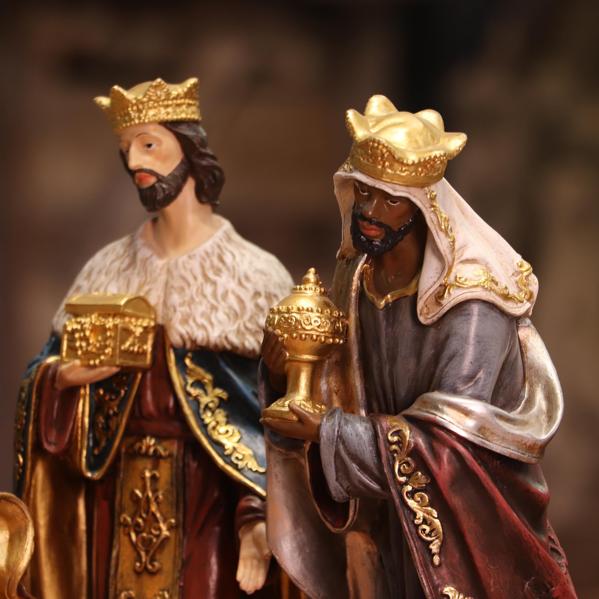 Zayton Nativity Set - 11 Piece 8 Inch Christmas Scene Figurines with Jesus, Manger & Holy Family - Perfect for Indoor Home Decor, Church Display & Holiday Gift Giving