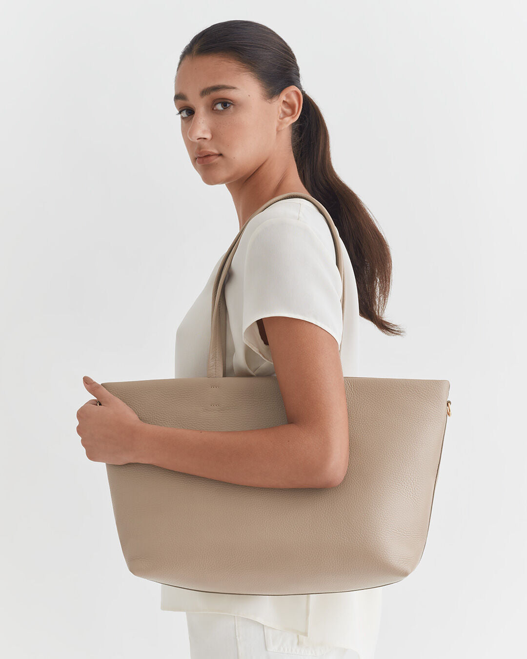 Compact Lightweight Zipper Tote Bag for Women - Durable & Stylish Carryall for Work, Gym, Travel & Shopping