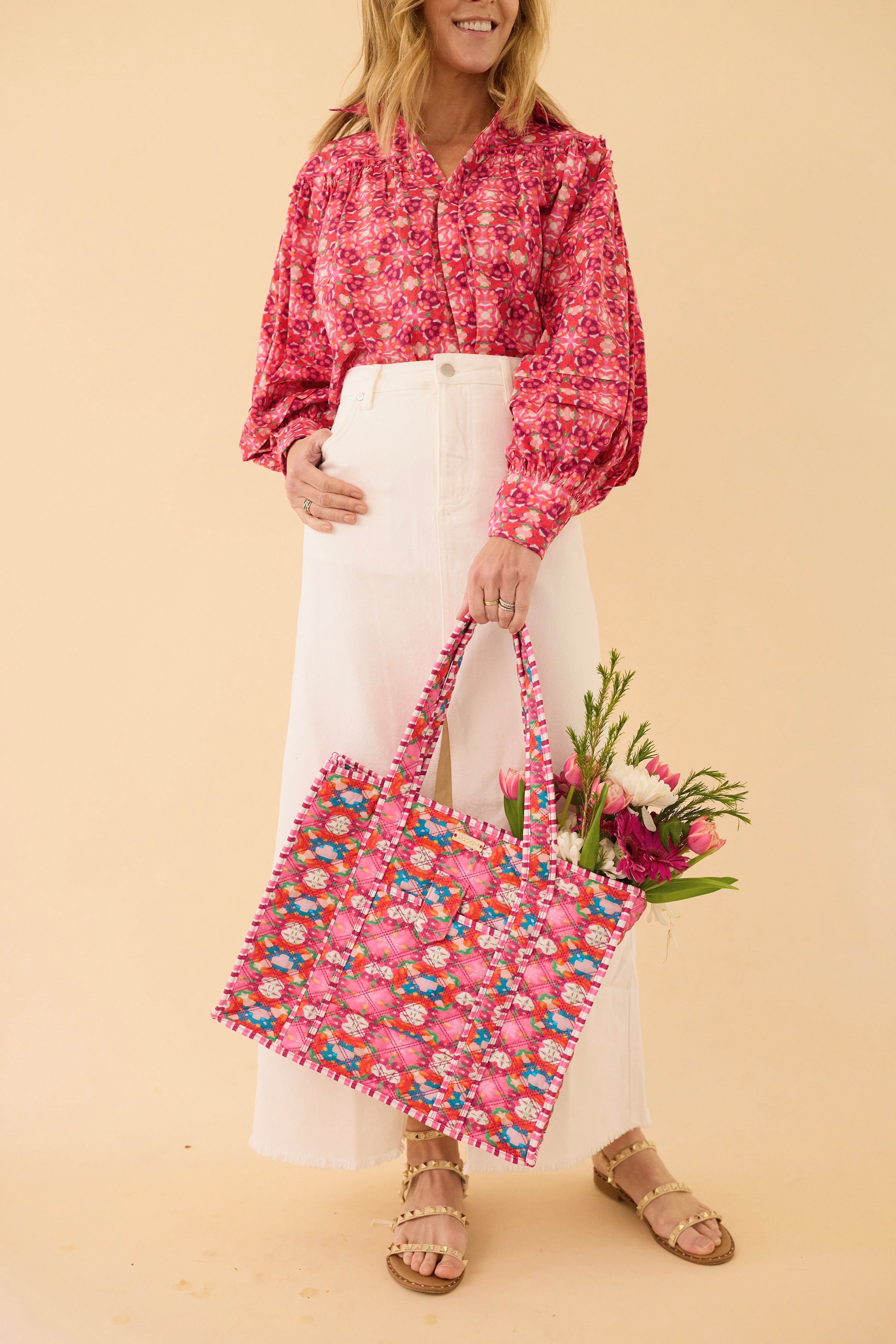 Stylish On The Road Quilted Tote Bag - Strawberry Fields Print - Perfect for Travel, Shopping & Everyday Use