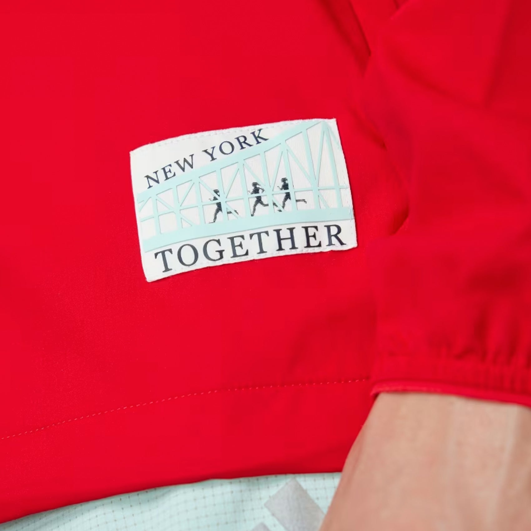 Men's Adidas New York City Running Jacket - Lightweight Windbreaker for Jogging & Outdoor Sports - Perfect for Marathon Training & Urban Streetwear
