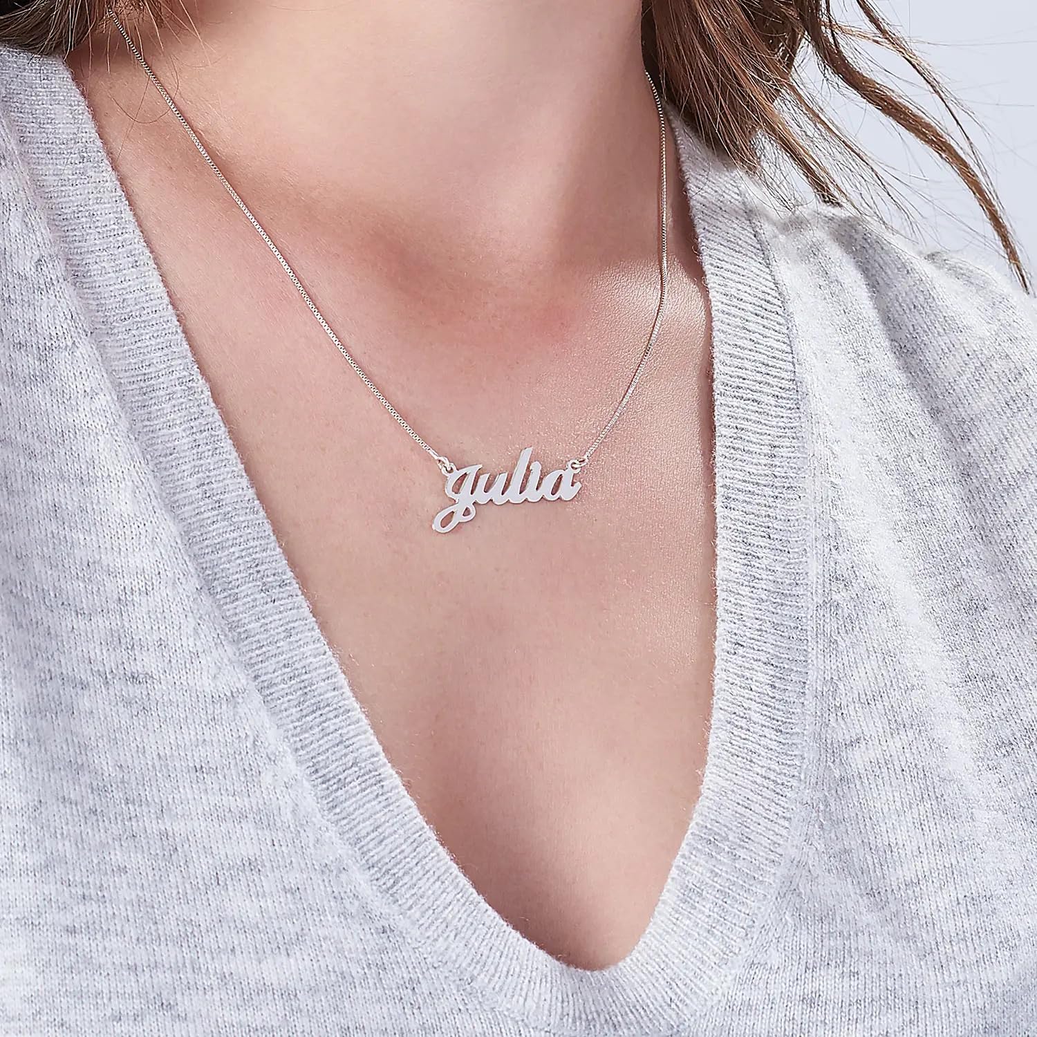 Custom Name Necklace for Women - Personalized Nameplate Pendant Jewelry - Elegant Dainty Gift for Her, Mom, Wife - Perfect for Mother's Day, Christmas, Birthday, Anniversary - Everyday Wear & Special Occasions