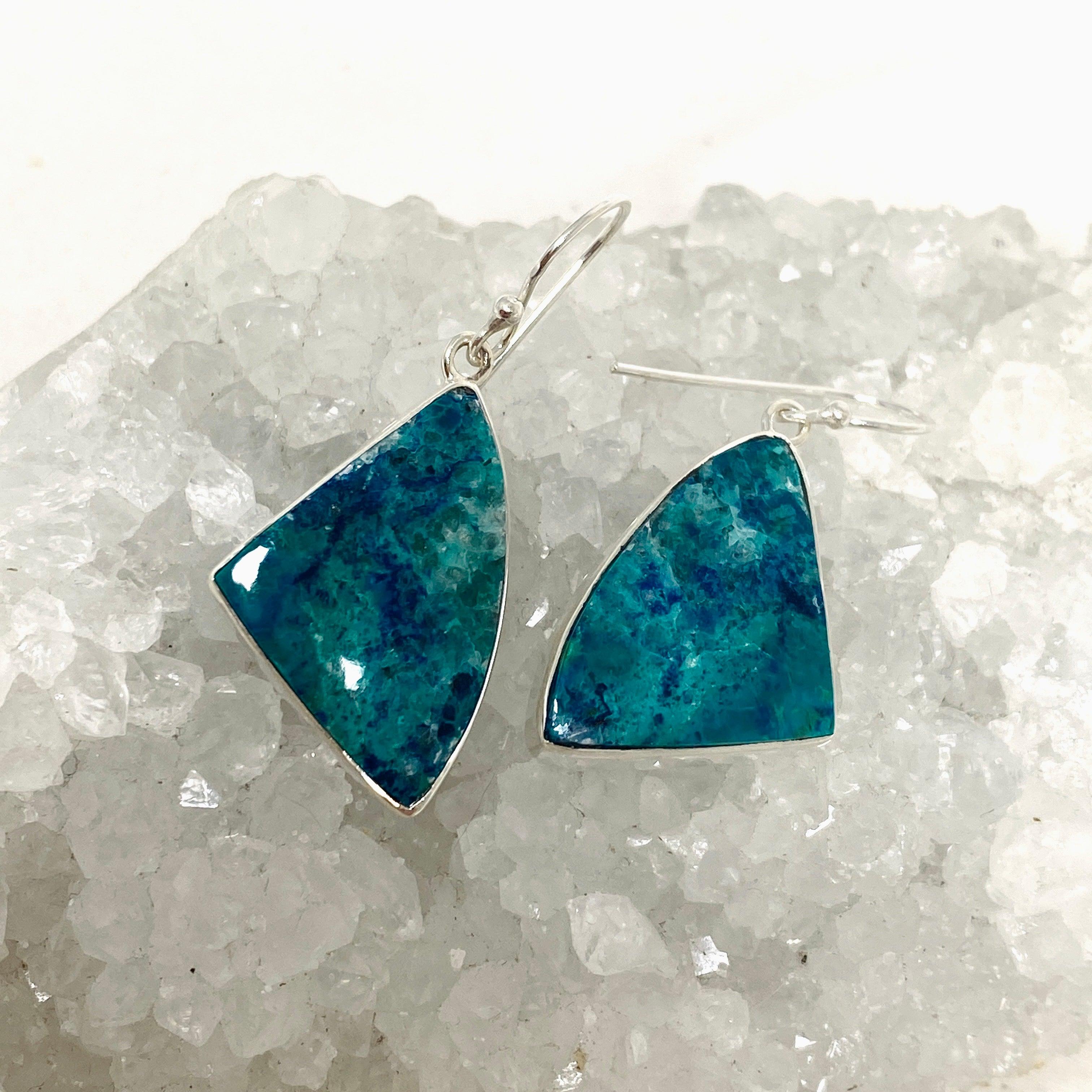 Shattuckite Freeform Earrings KEGJ1494 - Handmade Boho Gemstone Jewelry for Women - Perfect for Casual Wear, Parties & Gifts