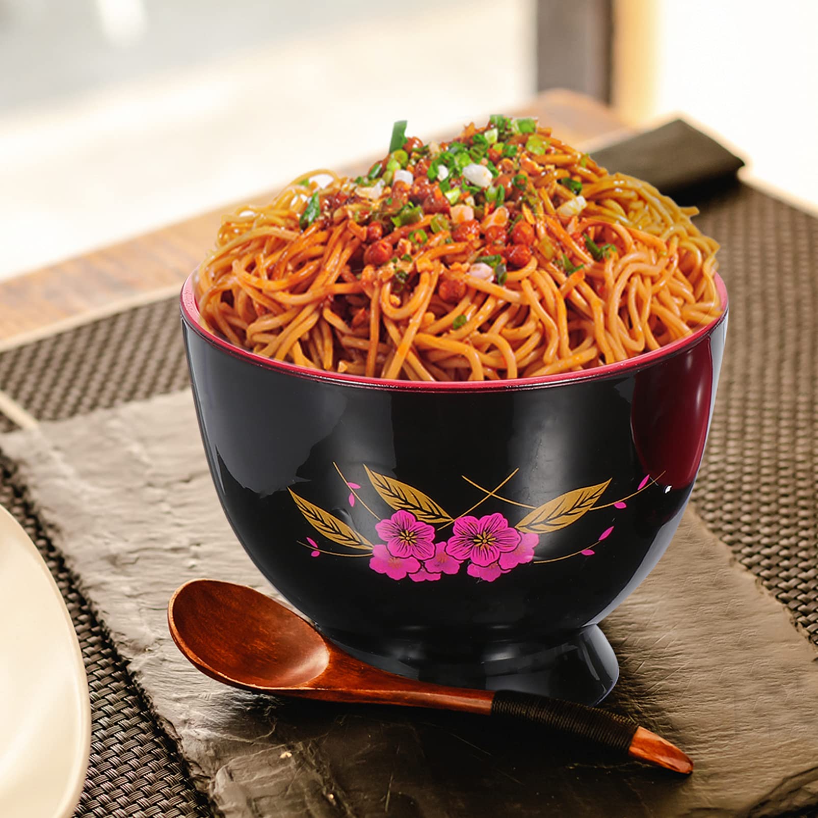 Hemoton Japanese Miso Soup Bowl with Lid - Traditional Ramen & Rice Bowl, Lacquer Finish, Black Style - Perfect for Home Kitchen & Dining Serving