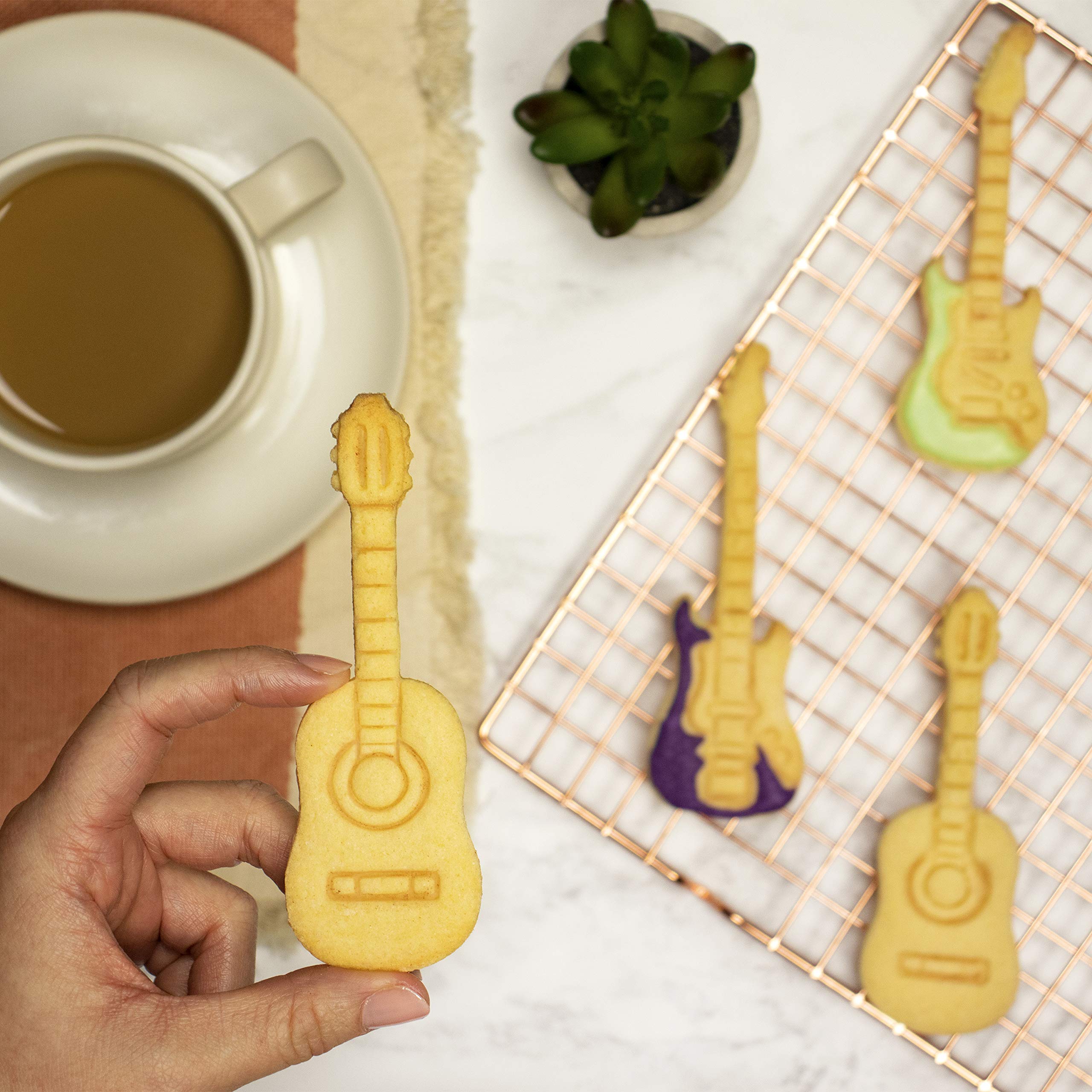 3-Piece Guitar Cookie Cutter Set - Acoustic, Electric & Bass Guitar Shapes - Perfect for Baking, Music-Themed Parties & DIY Cookie Decorations