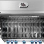 Napoleon Rogue Pro S 625 Gas Grill with Infrared Side and Rear Burner - Premium Outdoor BBQ Grill for Backyard, Patio, and Tailgating Parties