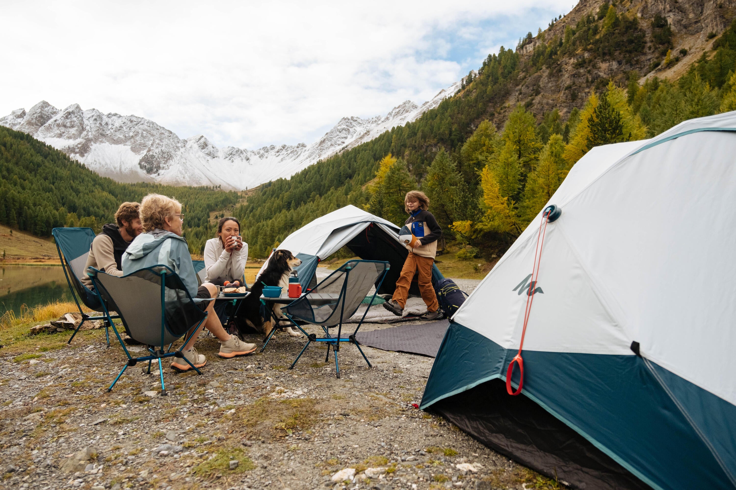 Quechua 2 Second Easy Fresh & Black Waterproof Pop Up Camping Tent for 3 Person - Lightweight Instant Setup Tent for Outdoor Adventures, Hiking, Backpacking & Family Camping Trips