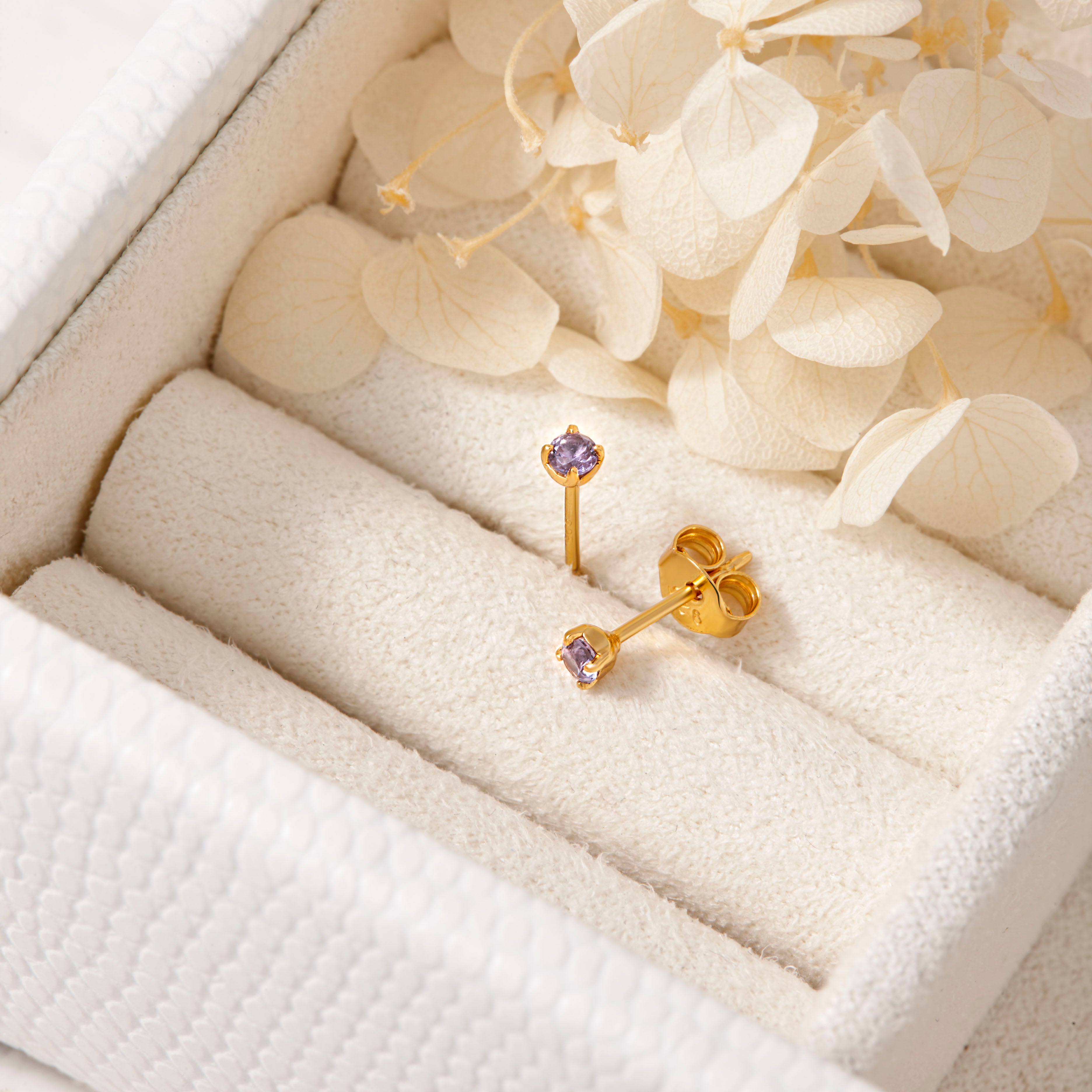 Exquisite 14K Gold Amethyst Stud Earrings for Women - Elegant Purple Gemstone Jewelry for Everyday Wear & Special Occasions