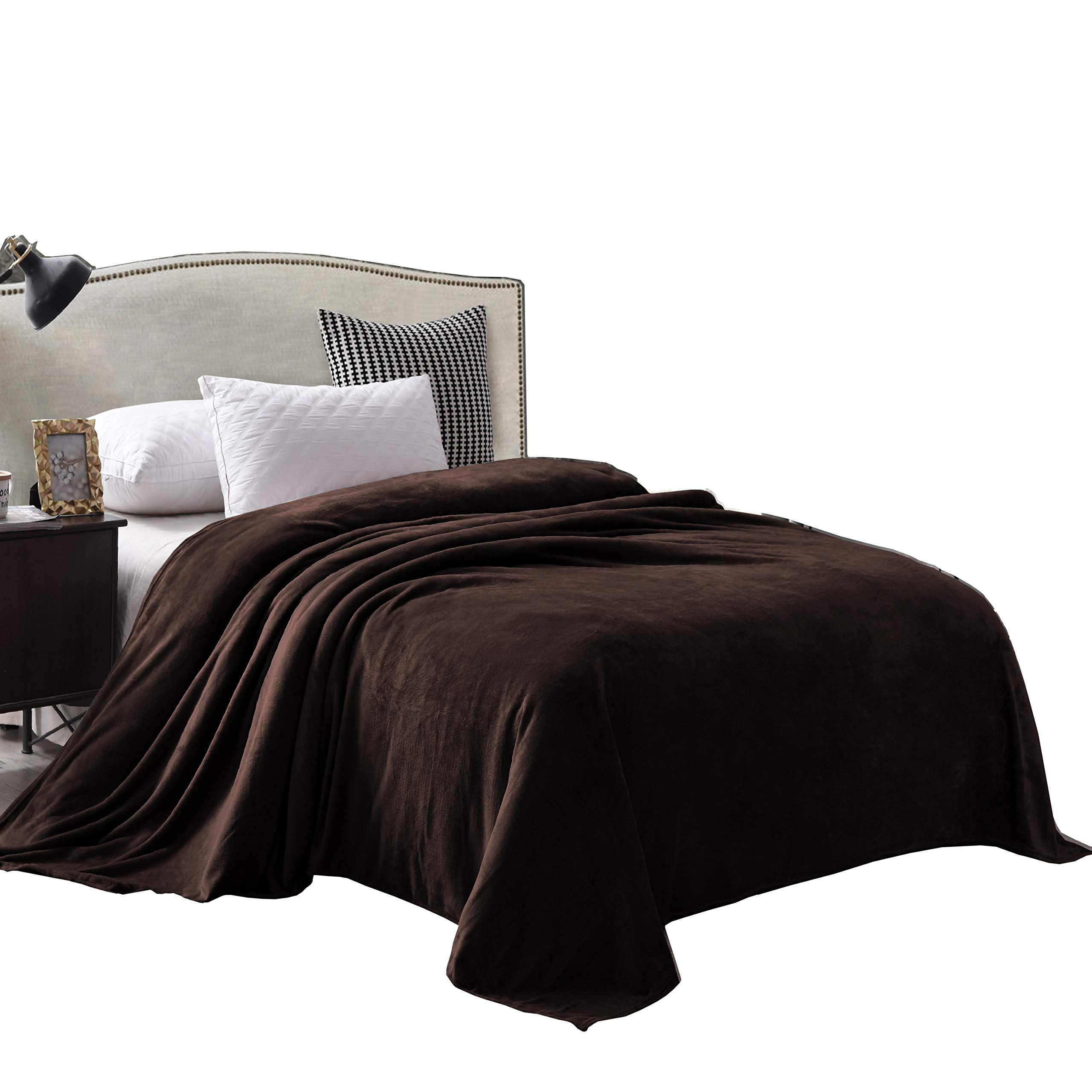 RU Bedding Velvet Plush Full Sheet Set 4-Piece 190 GSM Chocolate Fleece Sheets - Ultra Soft & Warm Bedding Set (Flat Sheet + Fitted Sheet 19'' Deep Pocket + 2 Pillowcases) - Perfect for Winter Nights, Cozy Bedroom Upgrade & Guest Room Essentials