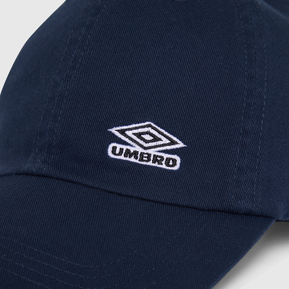 Umbro Classic Adjustable Baseball Cap for Men & Women - Sporty Casual Hat for Running, Hiking, and Outdoor Activities