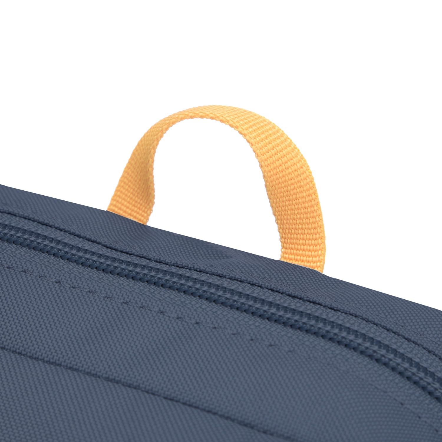 Pacsafe Go Anti-Theft Crossbody Bag - Secure Travel Purse for Women & Men - RFID Blocking, Slashproof Straps - Perfect for Festivals, Travel & Daily Use