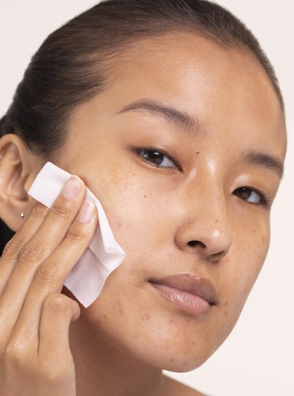 Alpha Beta Universal Daily Peel - 30 Treatments for Brighter, Smoother Skin | At-Home Facial Exfoliation & Anti-Aging Skincare Routine