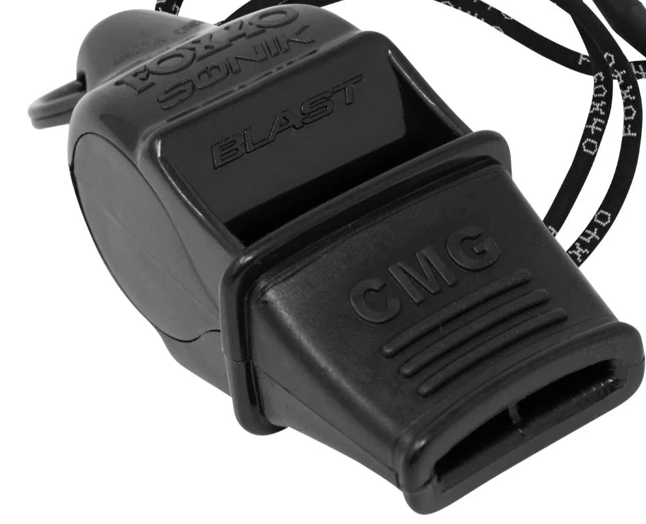 Fox 40 Sonik Blast CMG Whistle - Loud Safety Whistle for Referees, Coaches & Emergency Situations - Perfect for Sports Games, Outdoor Activities & Survival Kits
