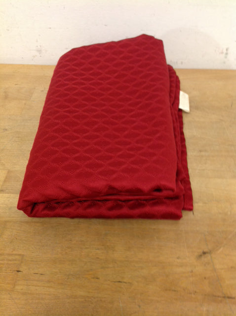 Elegant Red Satin Print Tablecloth - Premium Dining Table Cover for Parties, Weddings & Home Decor