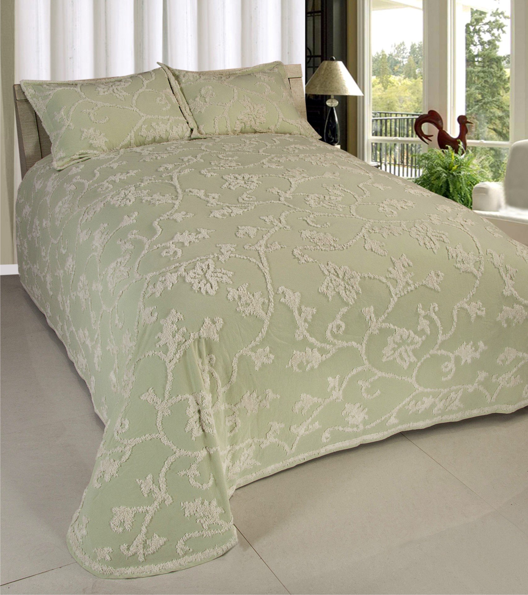 Beatrice Home Fashions Chenille Bedspread King Size - Soft Luxury Bed Cover for Master Bedroom - Perfect for Hotels, Guest Rooms & Cozy Home Decor