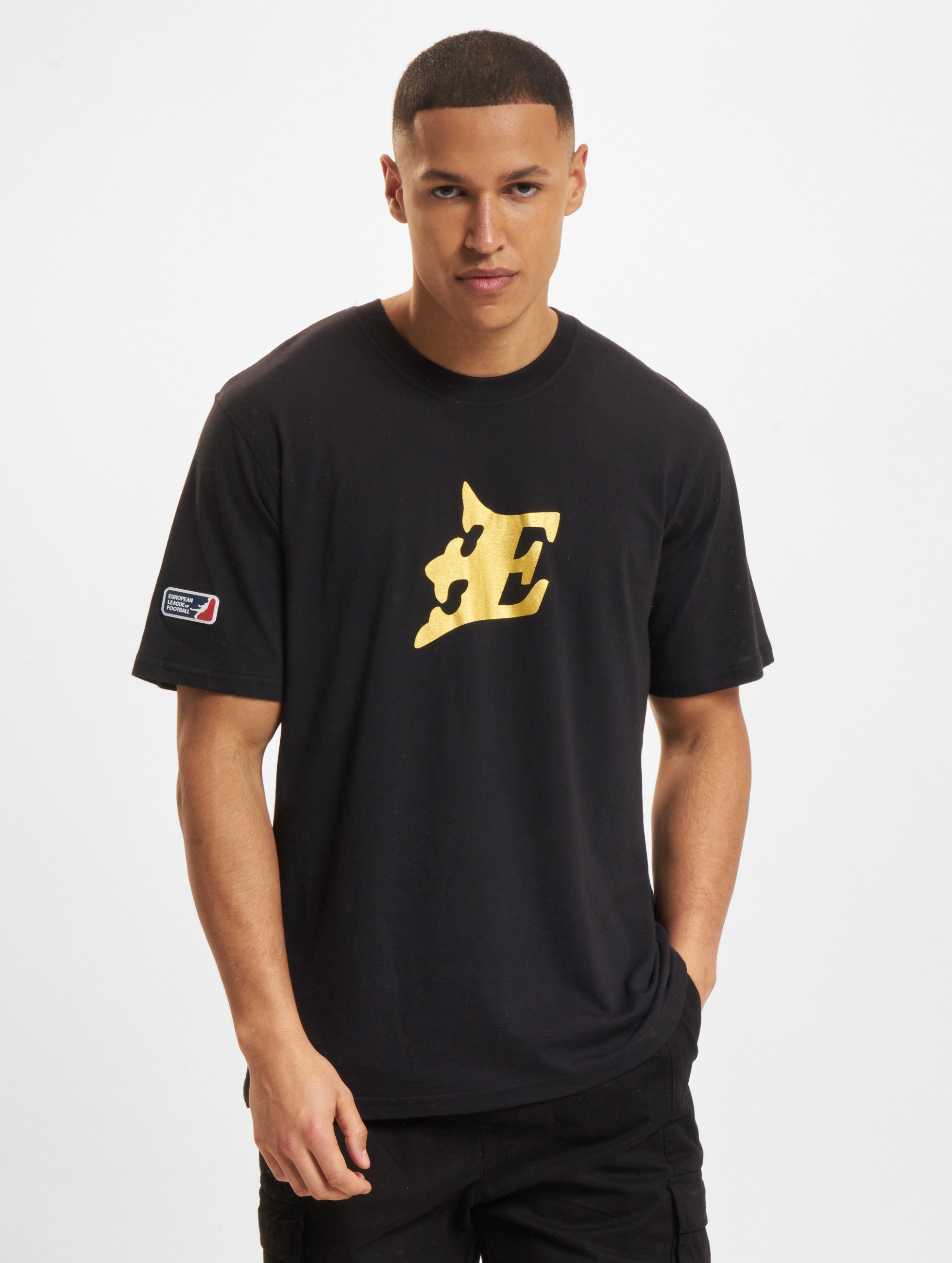 Fehervar Enthroners Icon T-Shirt - Premium Cotton Graphic Tee for American Football Fans - Perfect for Game Day, Tailgating & Fan Gear Collection