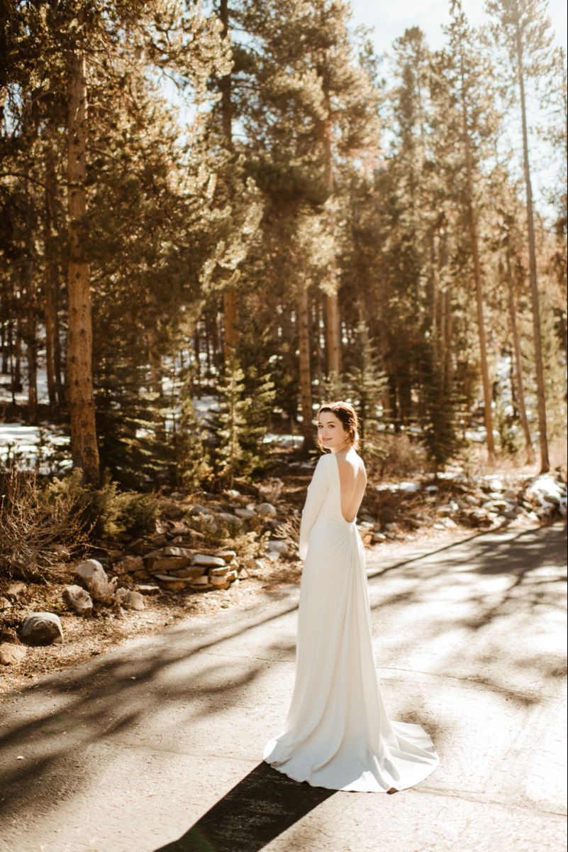 Tadashi Shoji Maven Gown - Elegant Wedding Dress for Brides & Formal Events | Perfect for Beach Weddings & Evening Galas