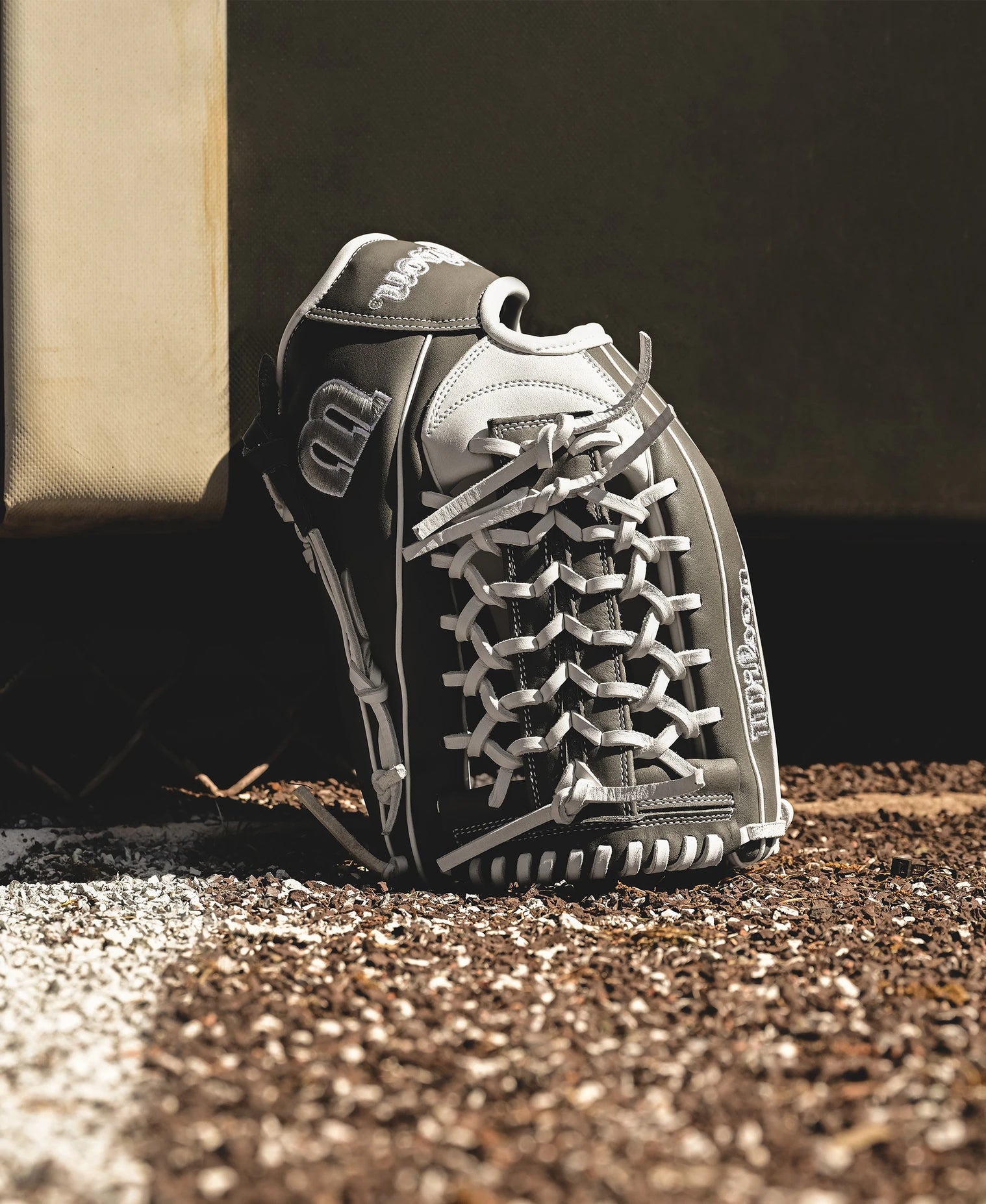 Wilson A1000 T125 12.5