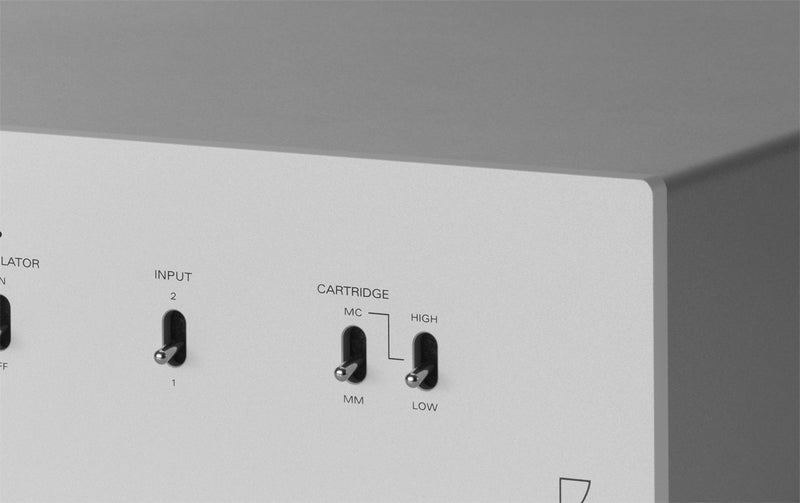 Luxman E-250 High-End Phono Preamplifier for Vinyl Records - Perfect for Audiophiles & Home Music Systems