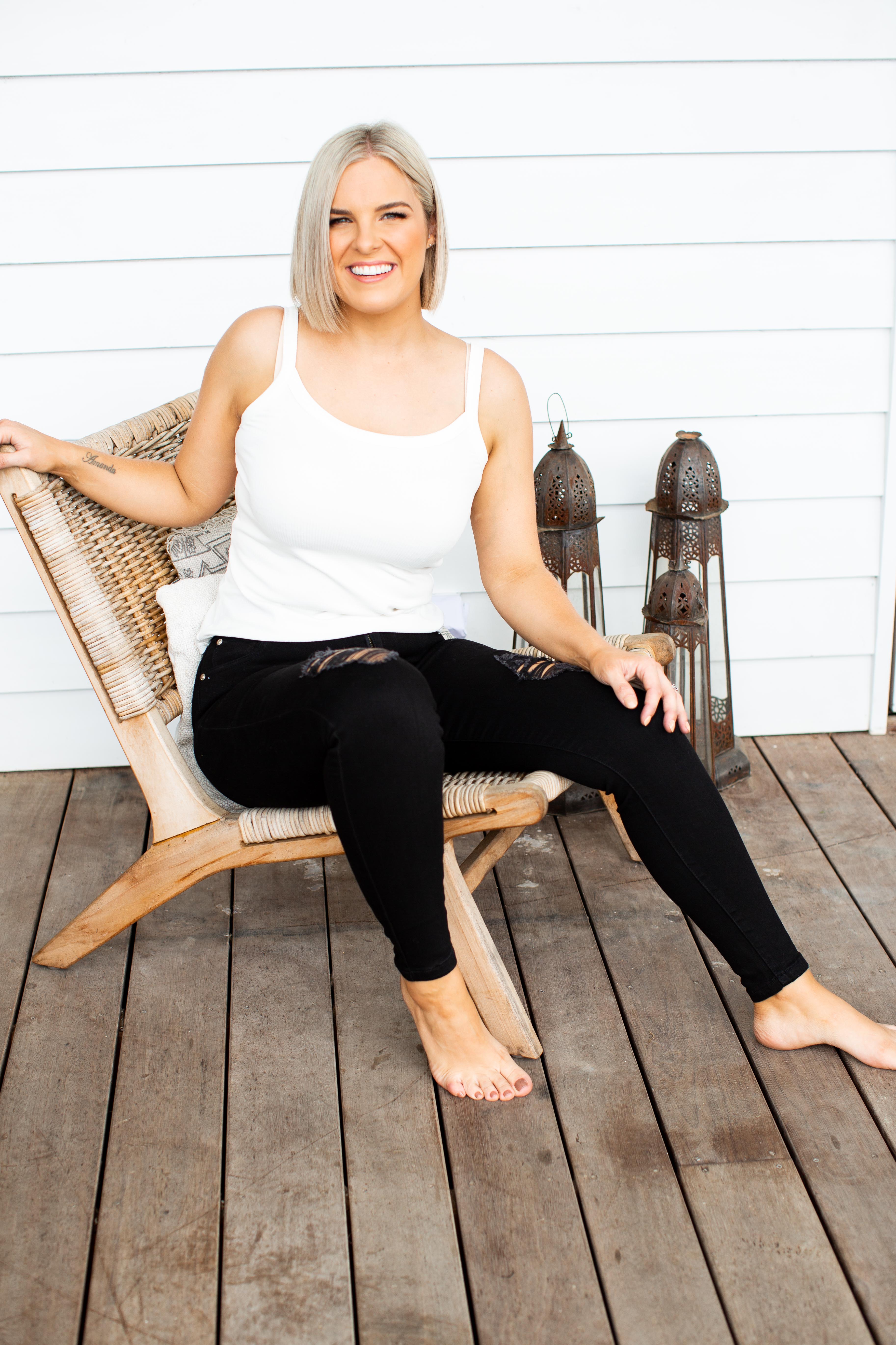 Premium Luca Black Jeans for Men & Women - Slim Fit Stretch Denim Pants - Perfect for Casual Wear, Office & Night Out