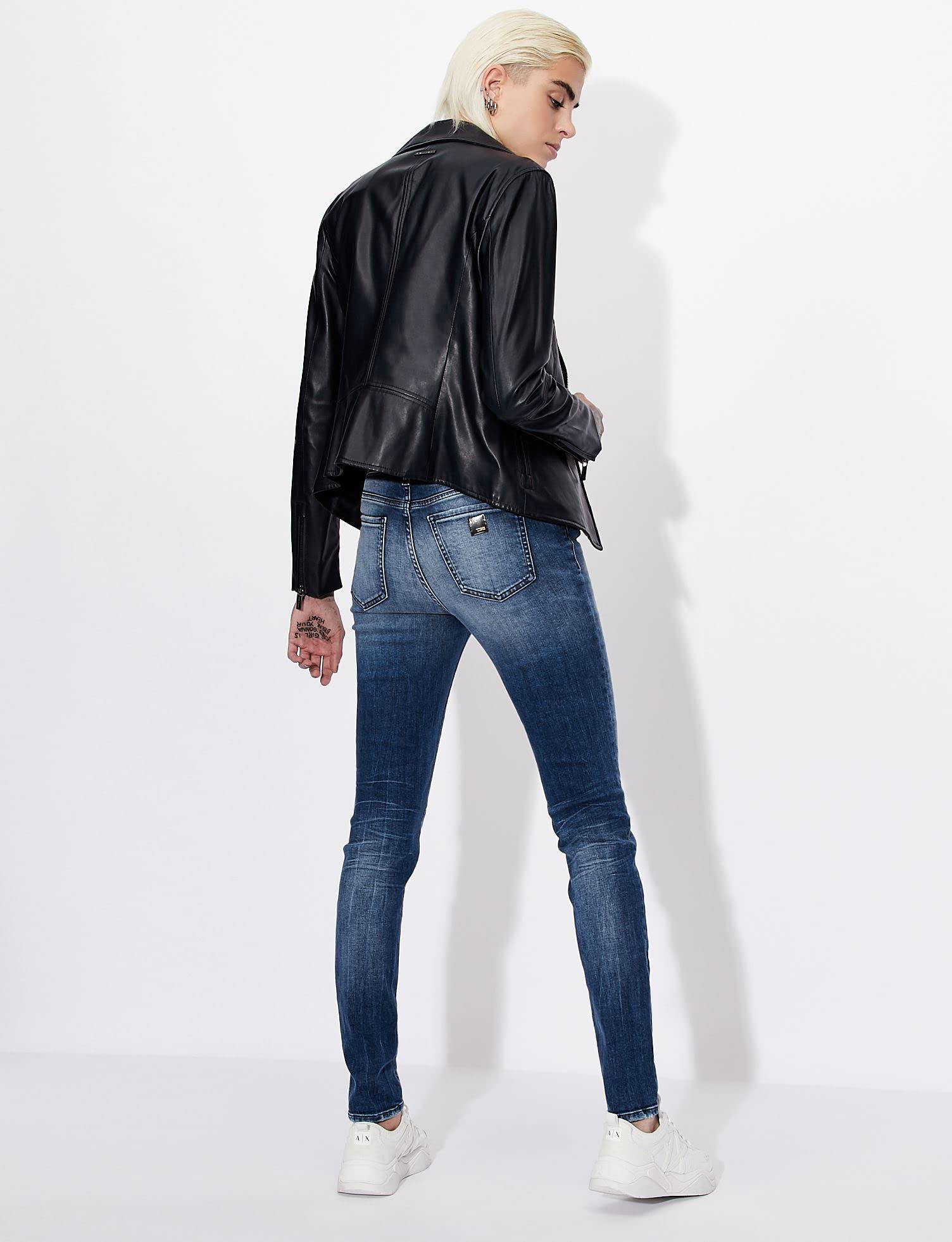 Armani Exchange Women's Classic Denim Skinny Jeans - High Waist Stretch Comfort Fit for Casual Wear & Night Out
