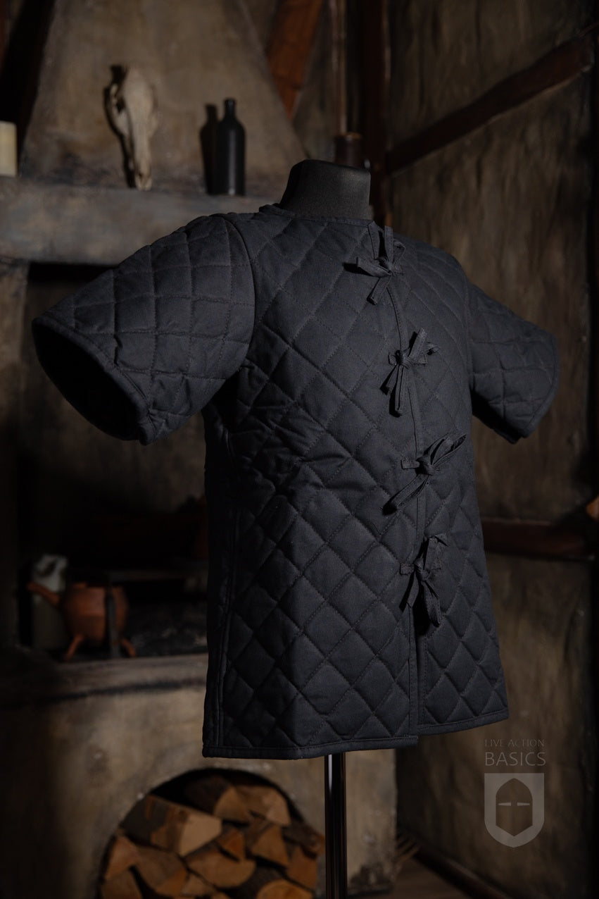 Medieval Basic Gambeson Black - Historical Armor for LARP, Cosplay & Reenactment | Durable & Comfortable for Battle & Events